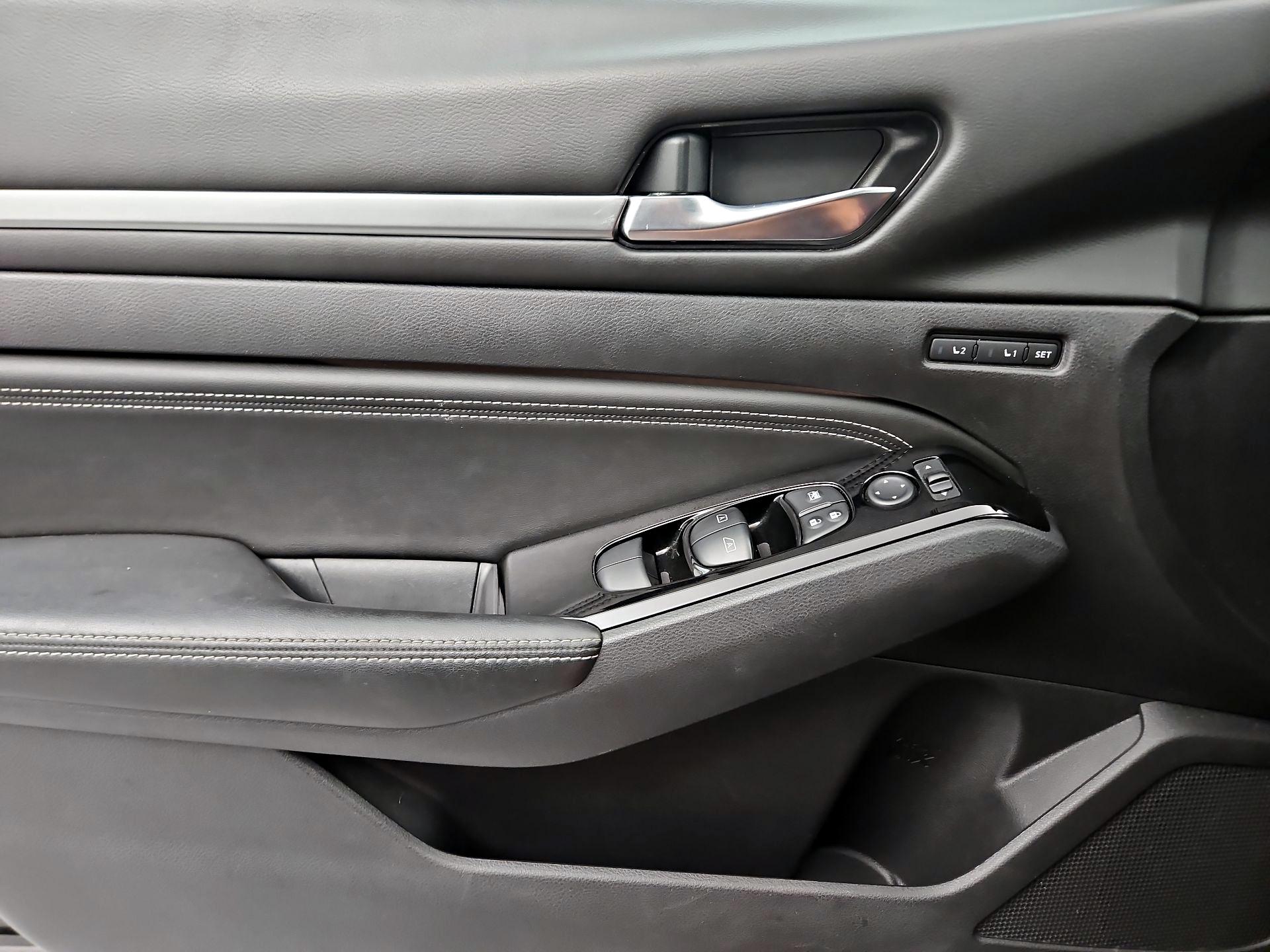 Thumbnail: 2020 Nissan Altima - 12