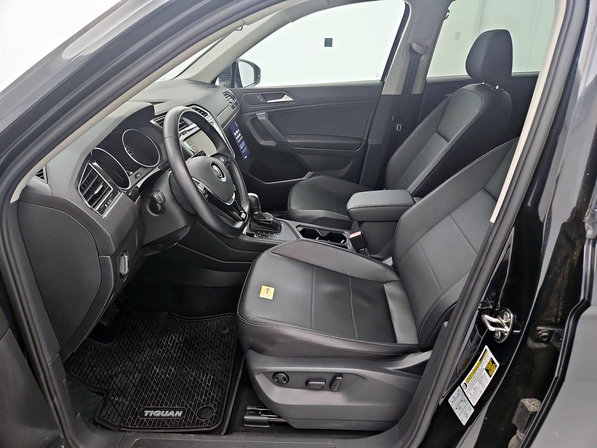 Thumbnail: 2019 Volkswagen Tiguan - 11