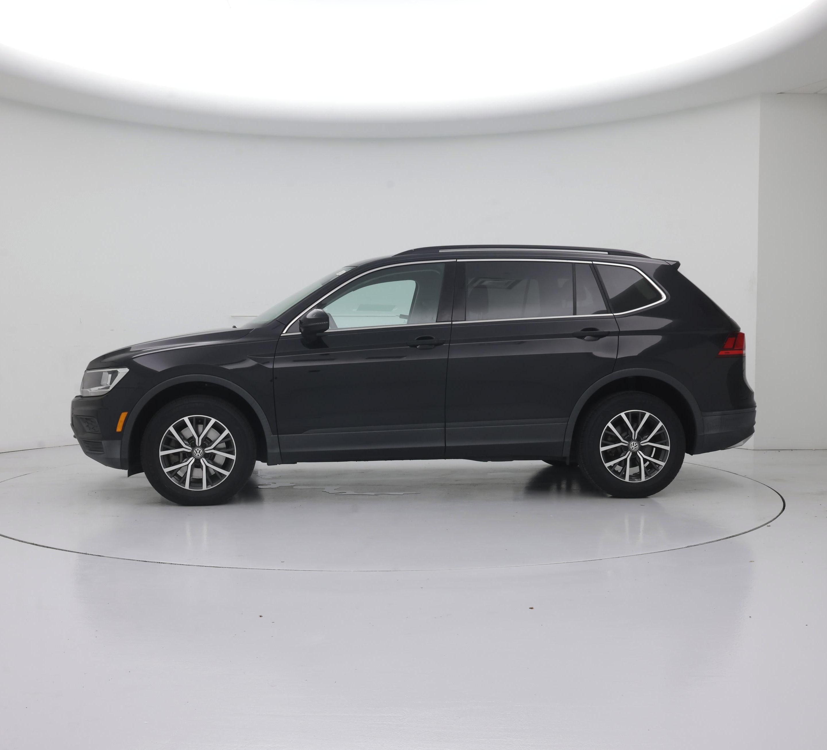 Thumbnail: 2019 Volkswagen Tiguan - 3