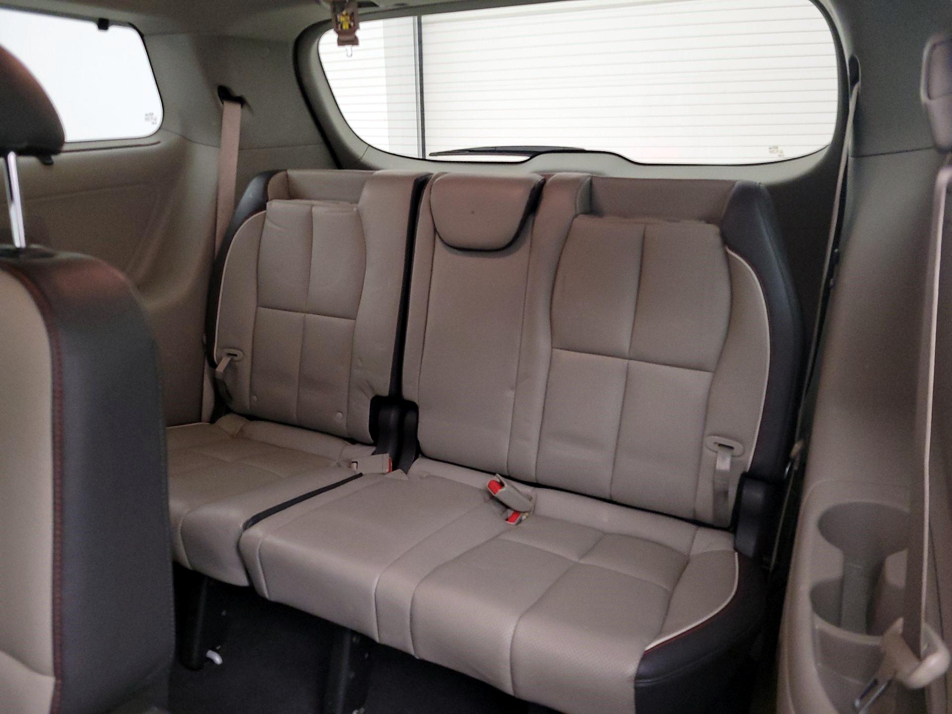 Thumbnail: 2016 Kia Sedona - 20