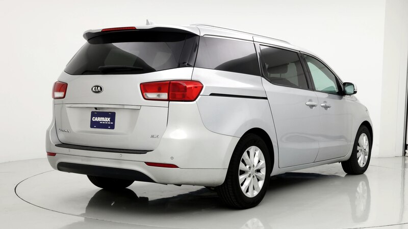 2016 Kia Sedona EX 8