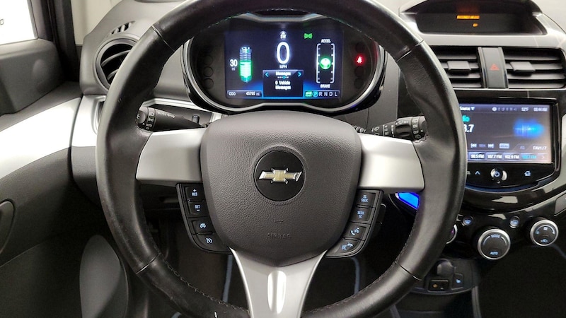 2016 Chevrolet Spark EV 10