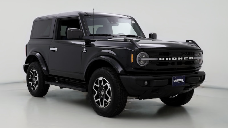 2023 Ford Bronco Outer Banks Hero Image