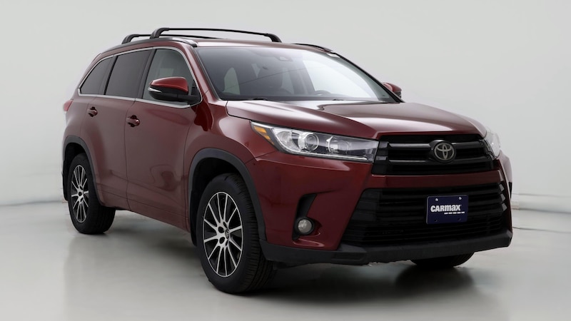 2017 Toyota Highlander SE Hero Image