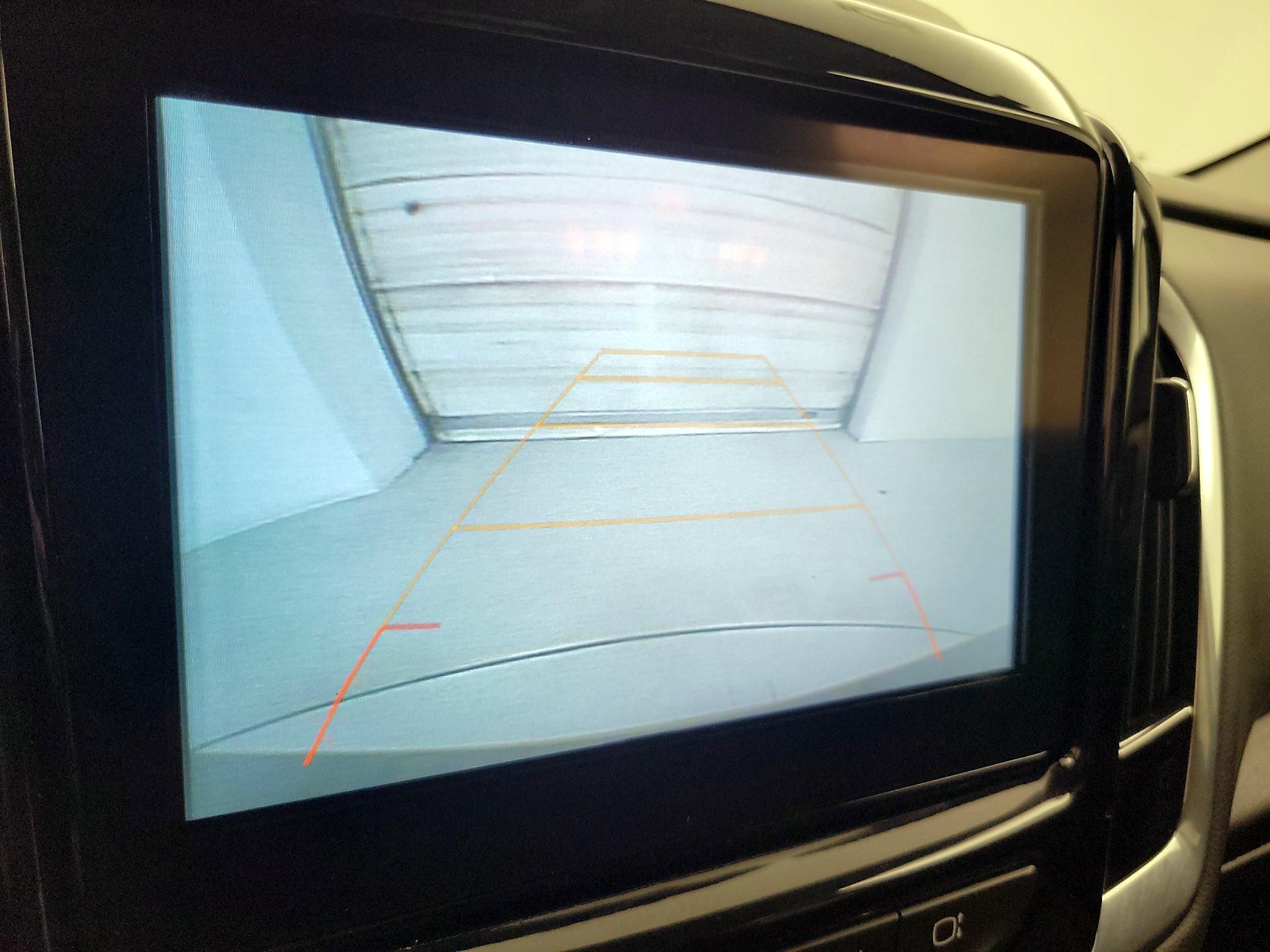 Thumbnail: 2019 Chevrolet Traverse - 14