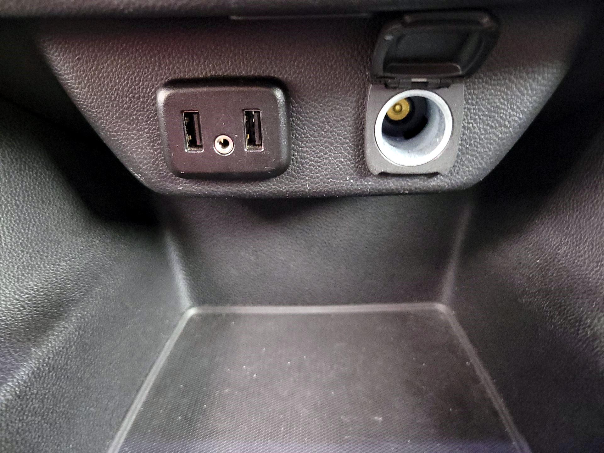 Thumbnail: 2019 Chevrolet Traverse - 18