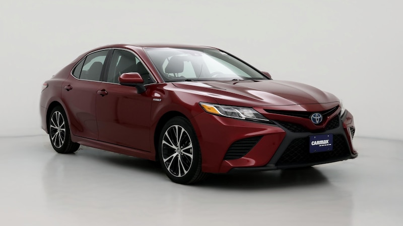 2018 Toyota Camry SE Hero Image