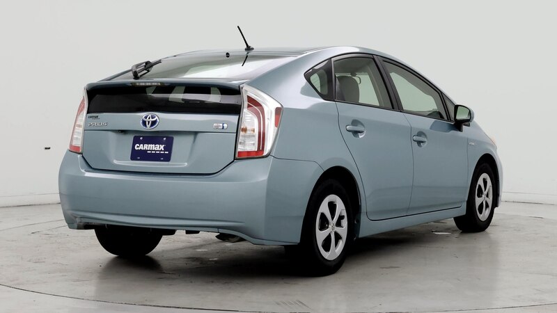 2015 Toyota Prius Two 8