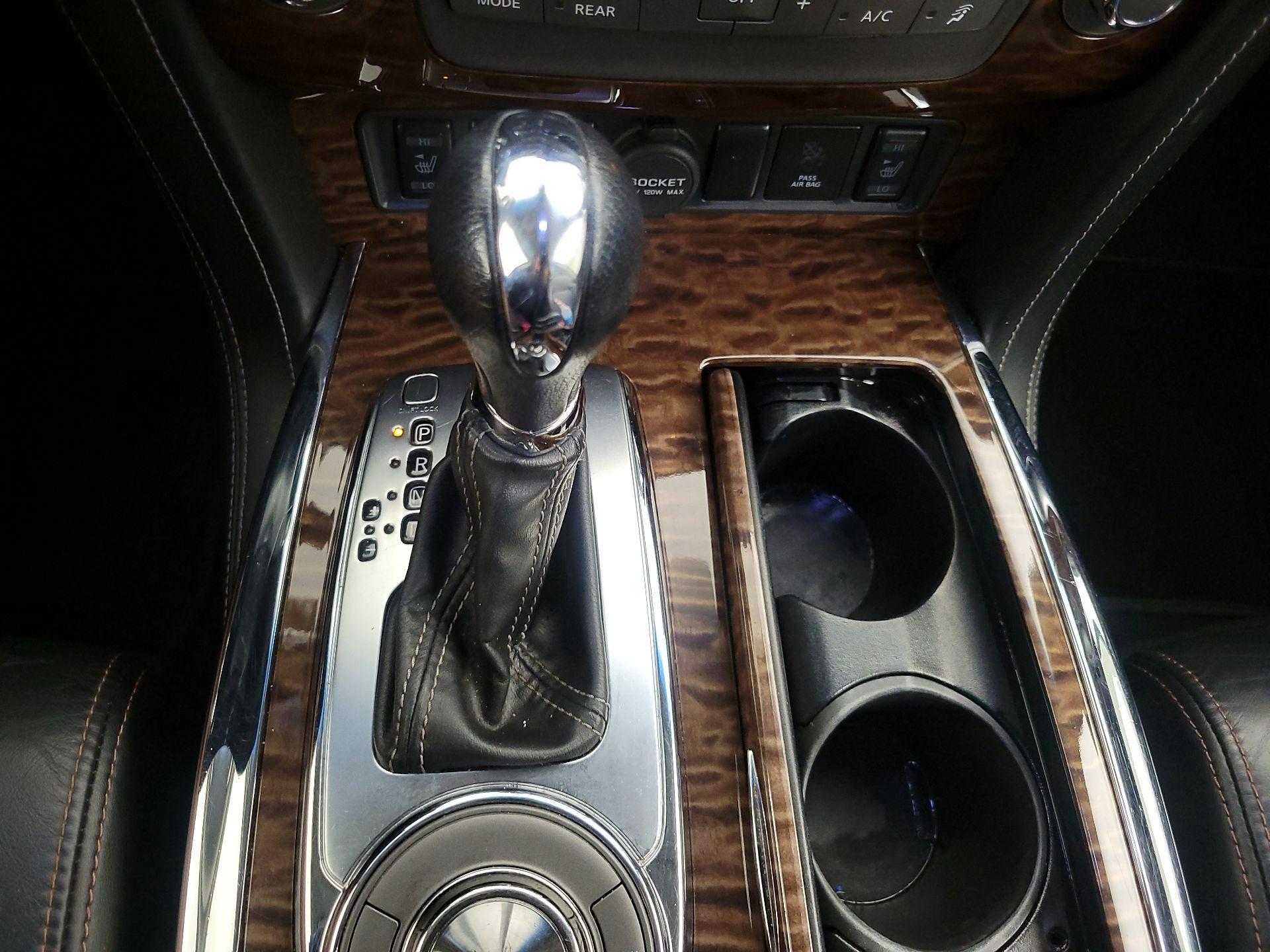 Thumbnail: 2017 Nissan Armada - 18