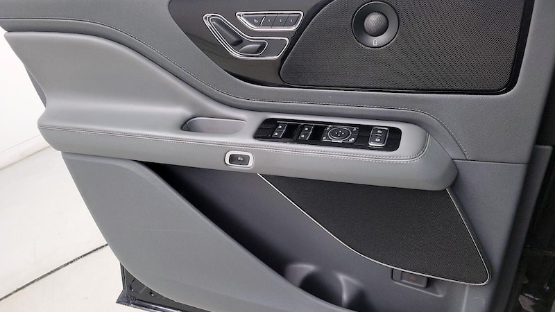 2020 Lincoln Aviator Grand Touring 12