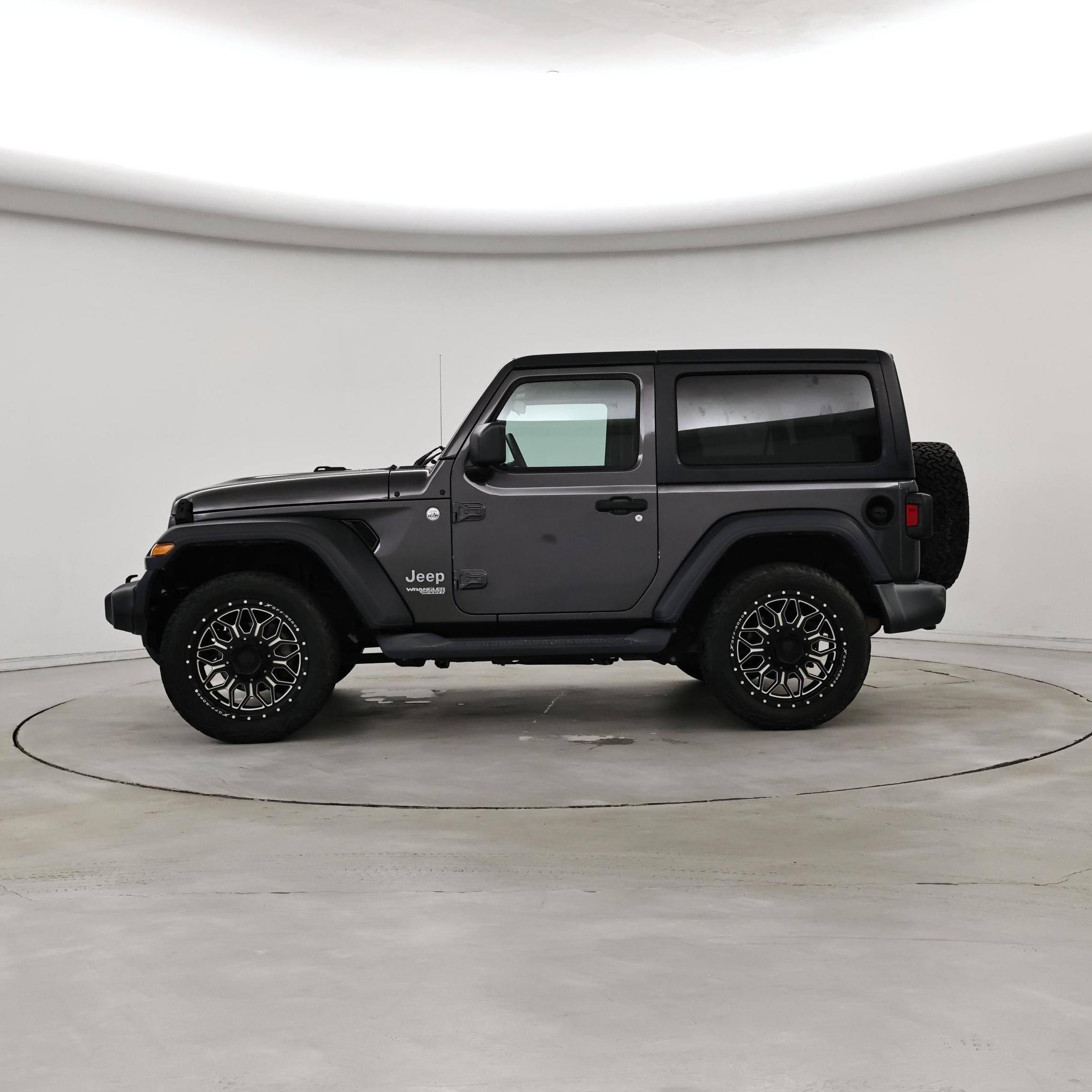 Thumbnail: 2019 Jeep Wrangler - 3