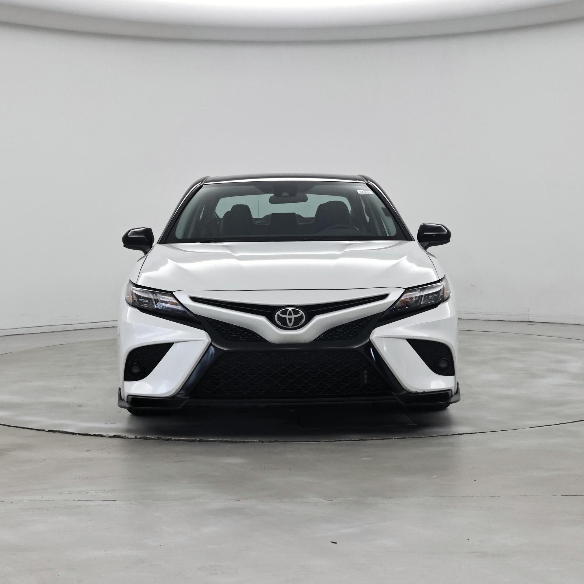 Thumbnail: 2020 Toyota Camry - 5