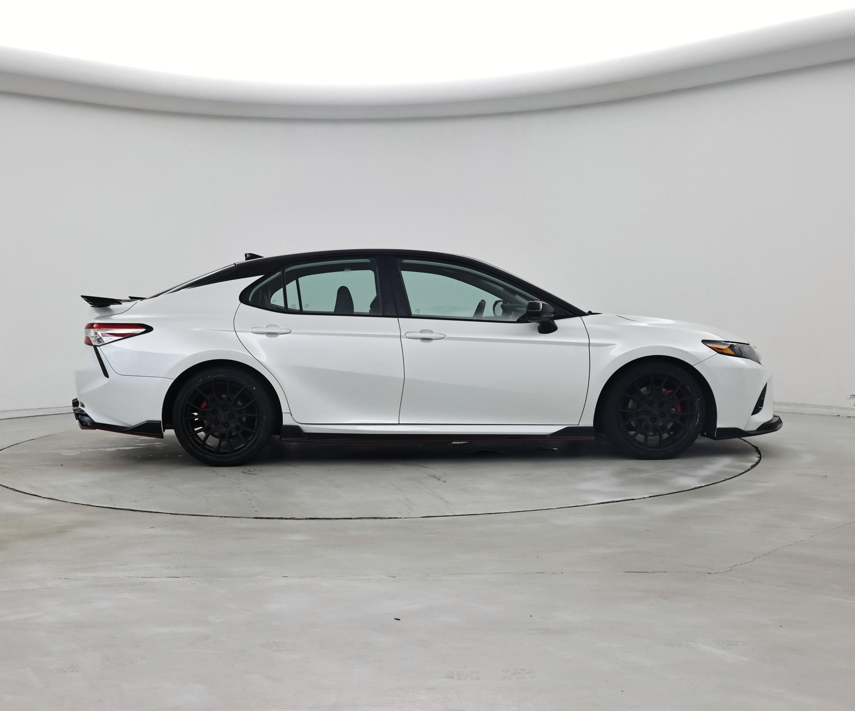 Thumbnail: 2020 Toyota Camry - 7