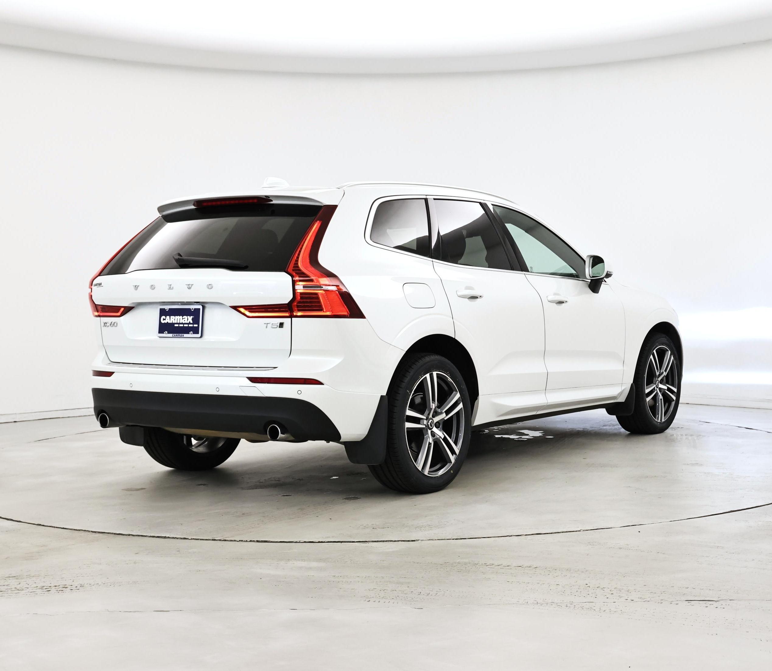 Thumbnail: 2021 Volvo XC60 - 8