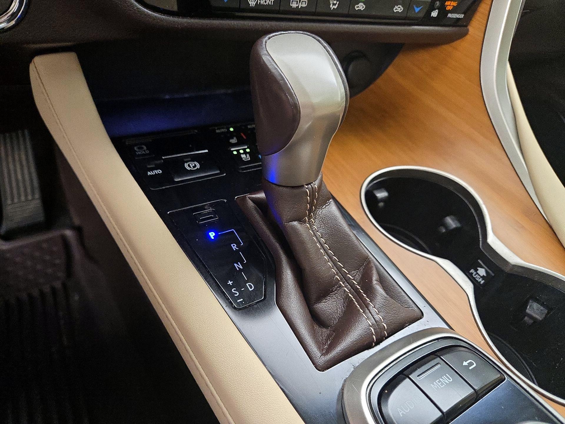 Thumbnail: 2017 Lexus RX - 17