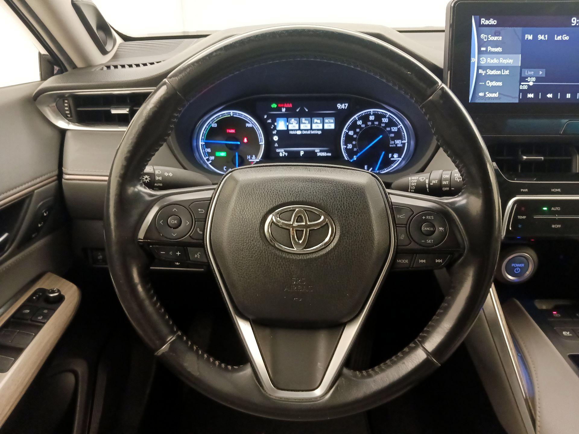 Thumbnail: 2021 Toyota Venza - 10