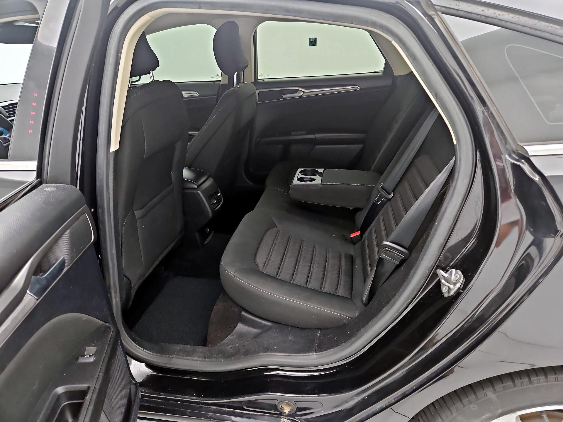 Thumbnail: 2019 Ford Fusion - 20