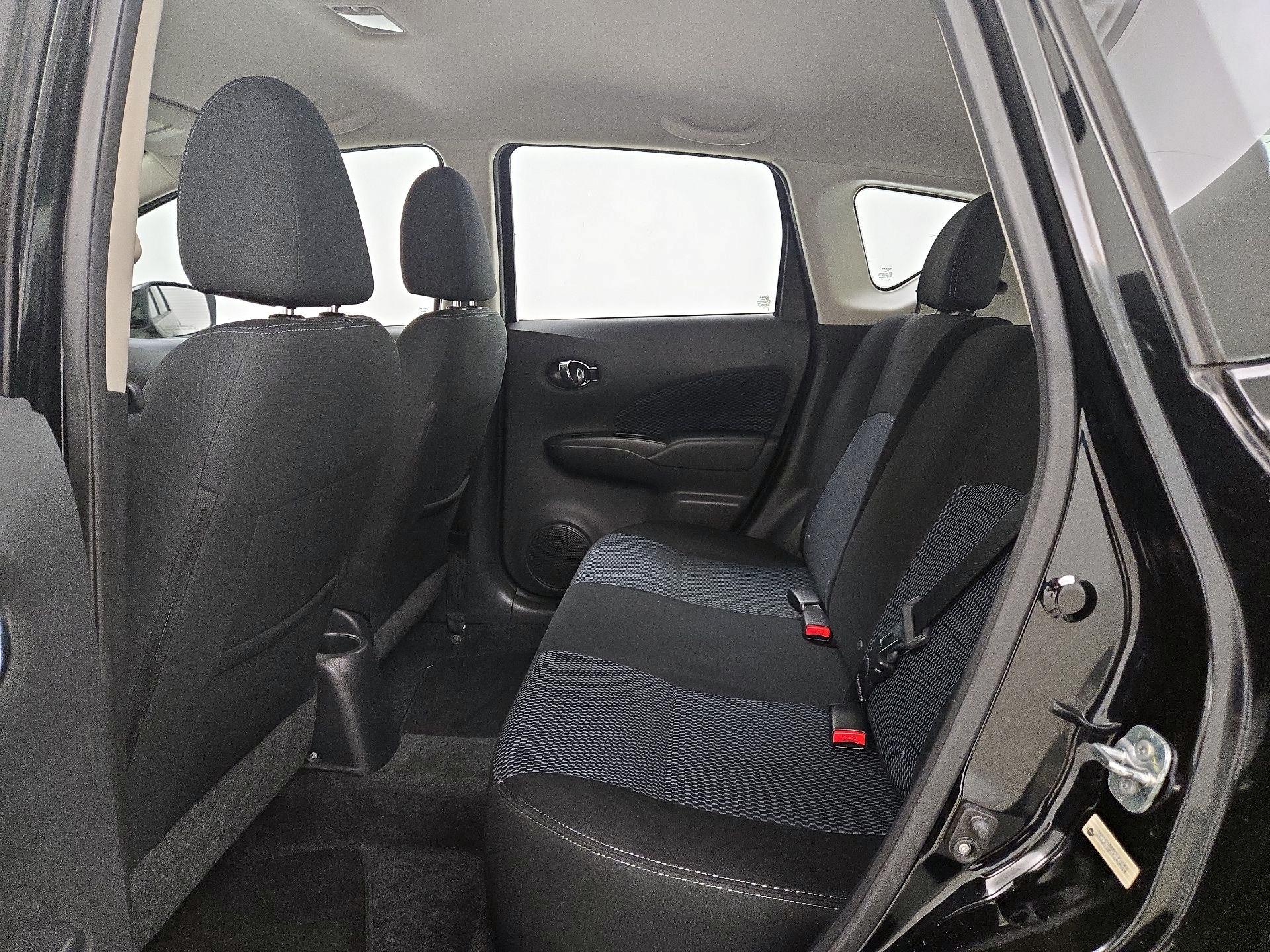 Thumbnail: 2015 Nissan Versa Note - 17