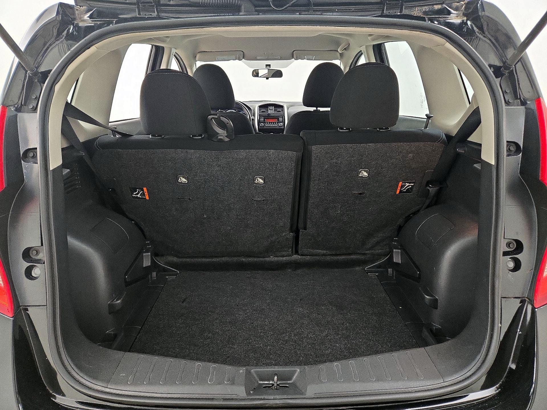 Thumbnail: 2015 Nissan Versa Note - 18
