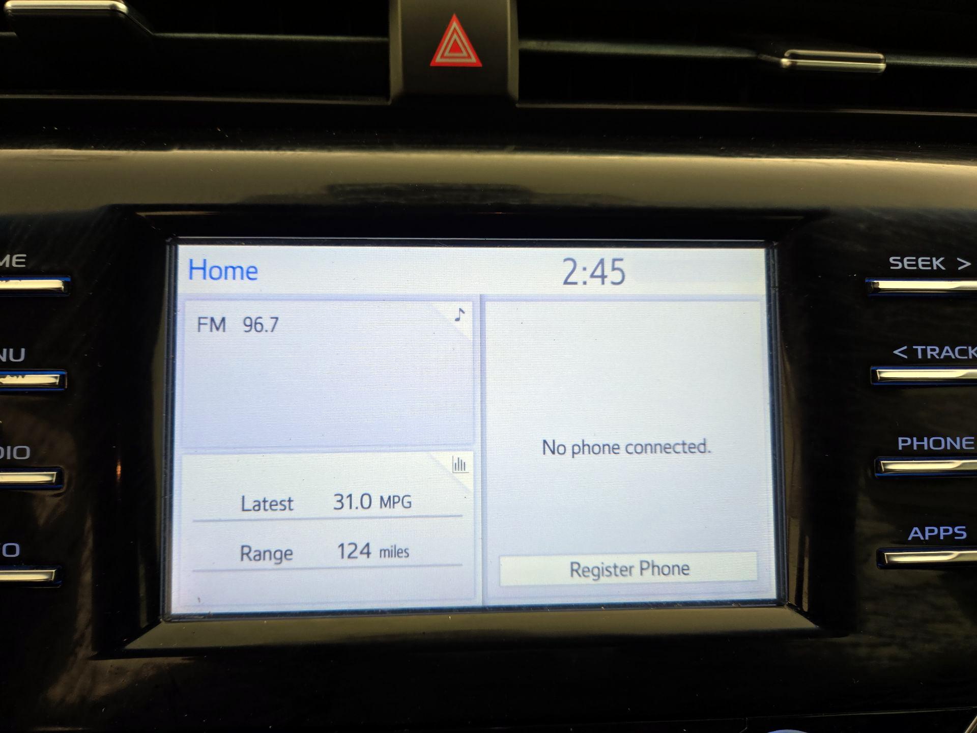 Thumbnail: 2018 Toyota Camry - 15