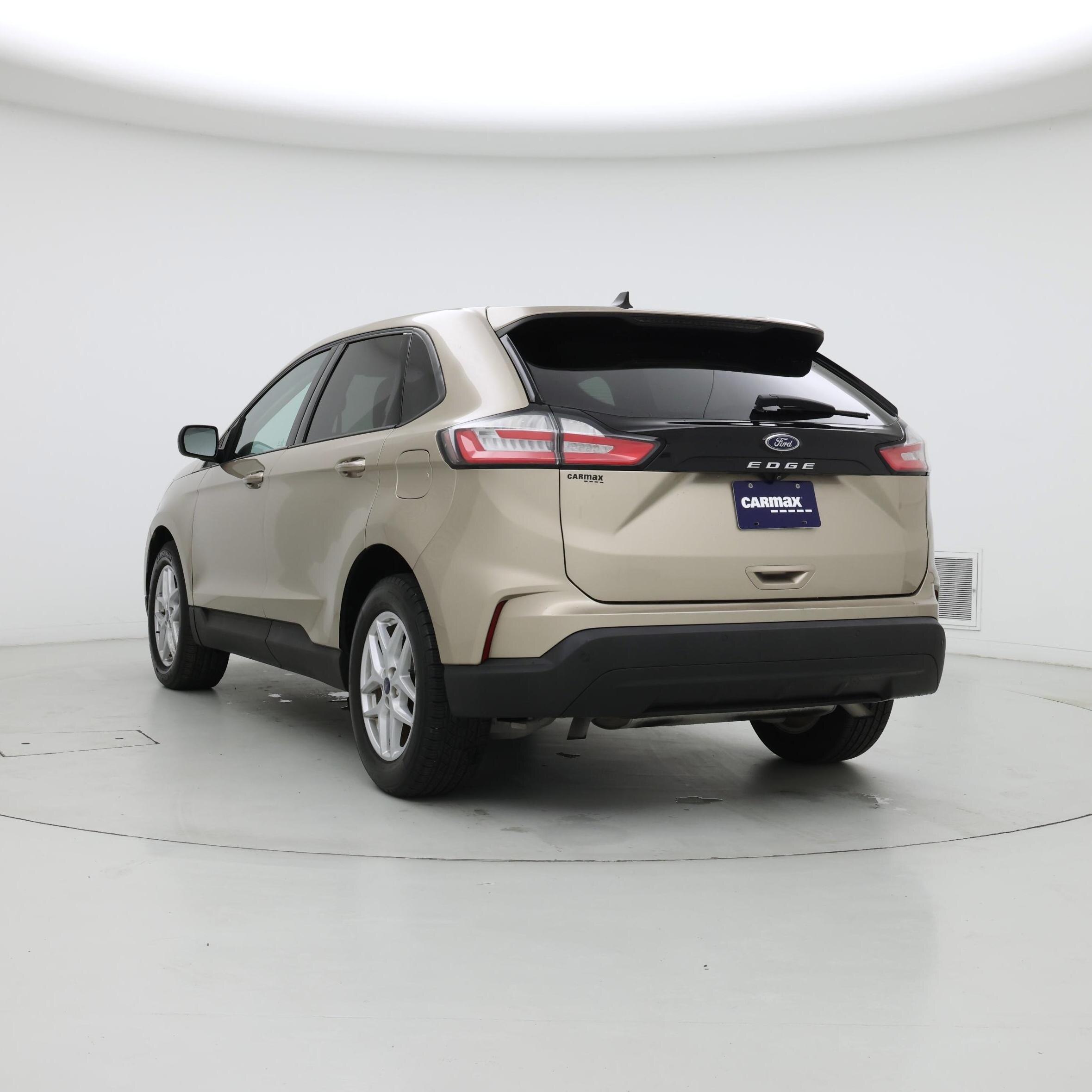 Thumbnail: 2021 Ford Edge - 2