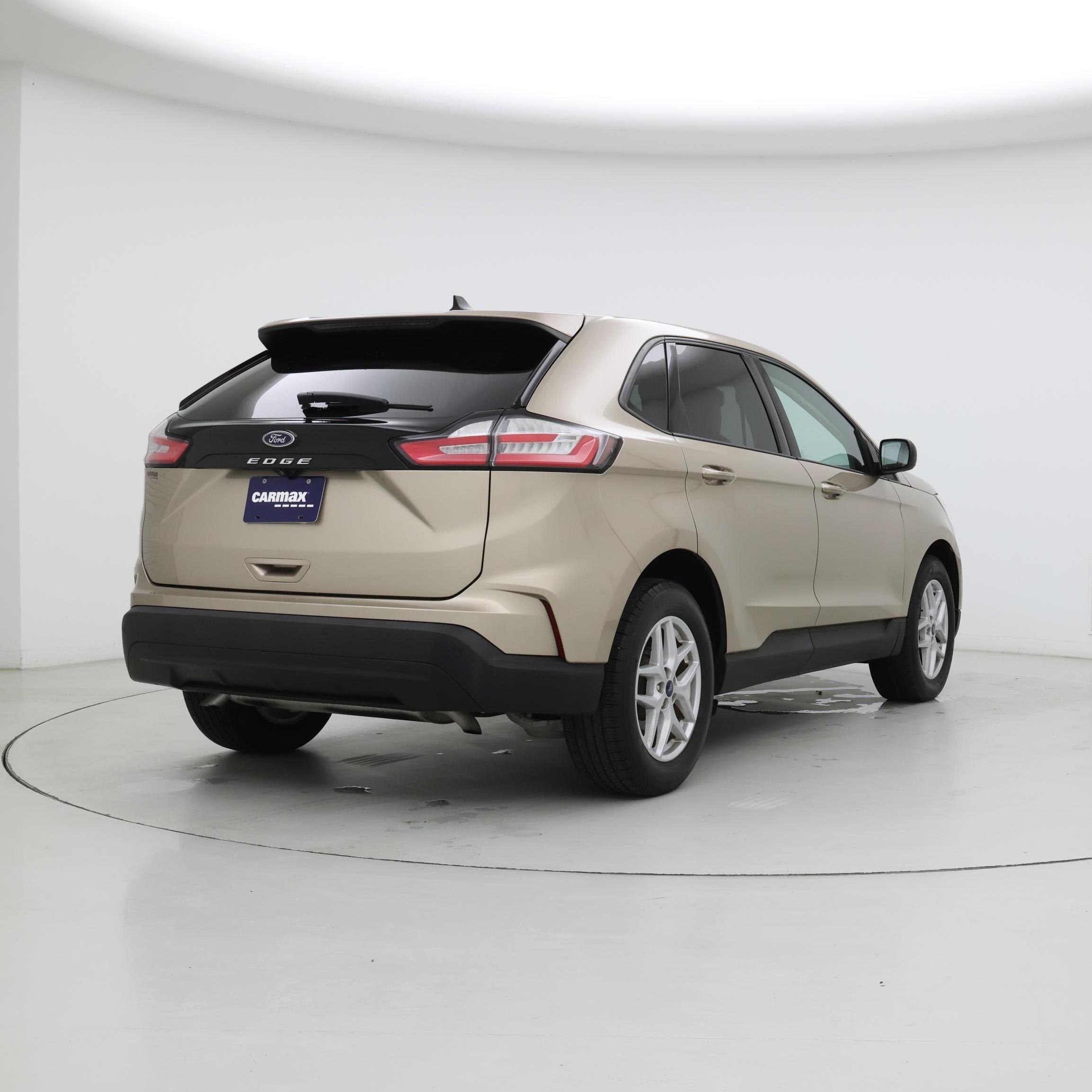 Thumbnail: 2021 Ford Edge - 8