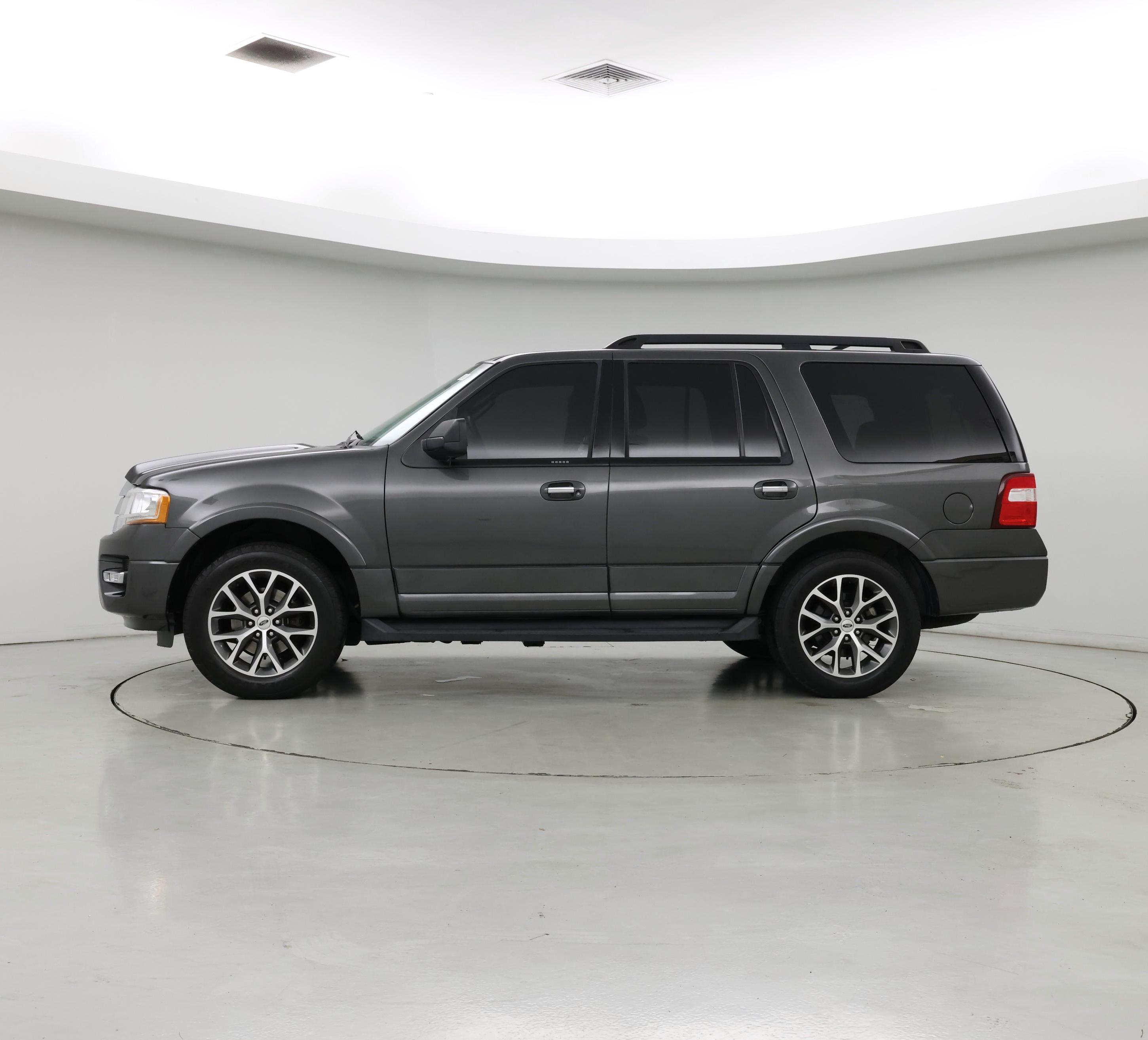 Thumbnail: 2017 Ford Expedition - 3