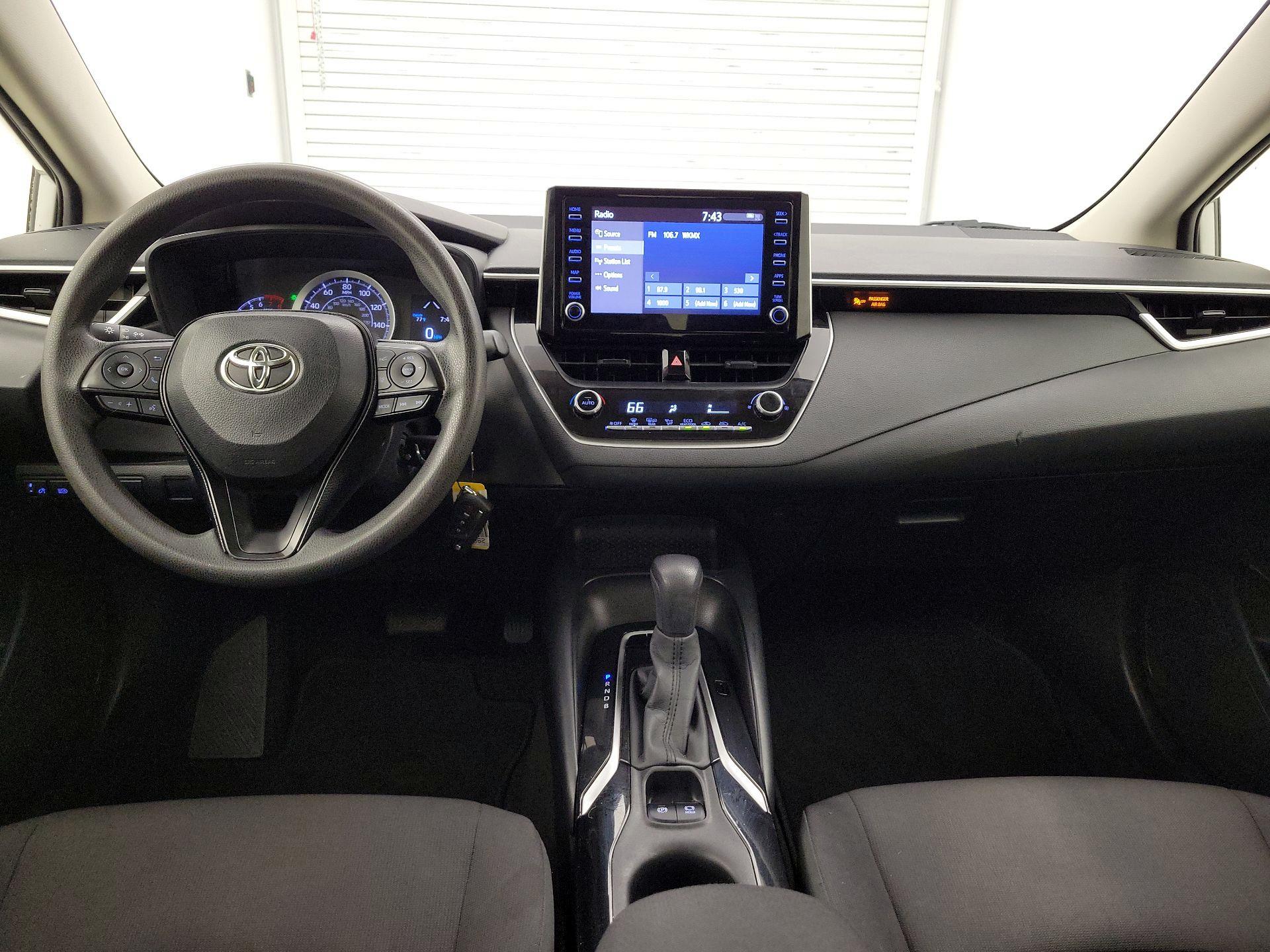 Thumbnail: 2020 Toyota Corolla - 9
