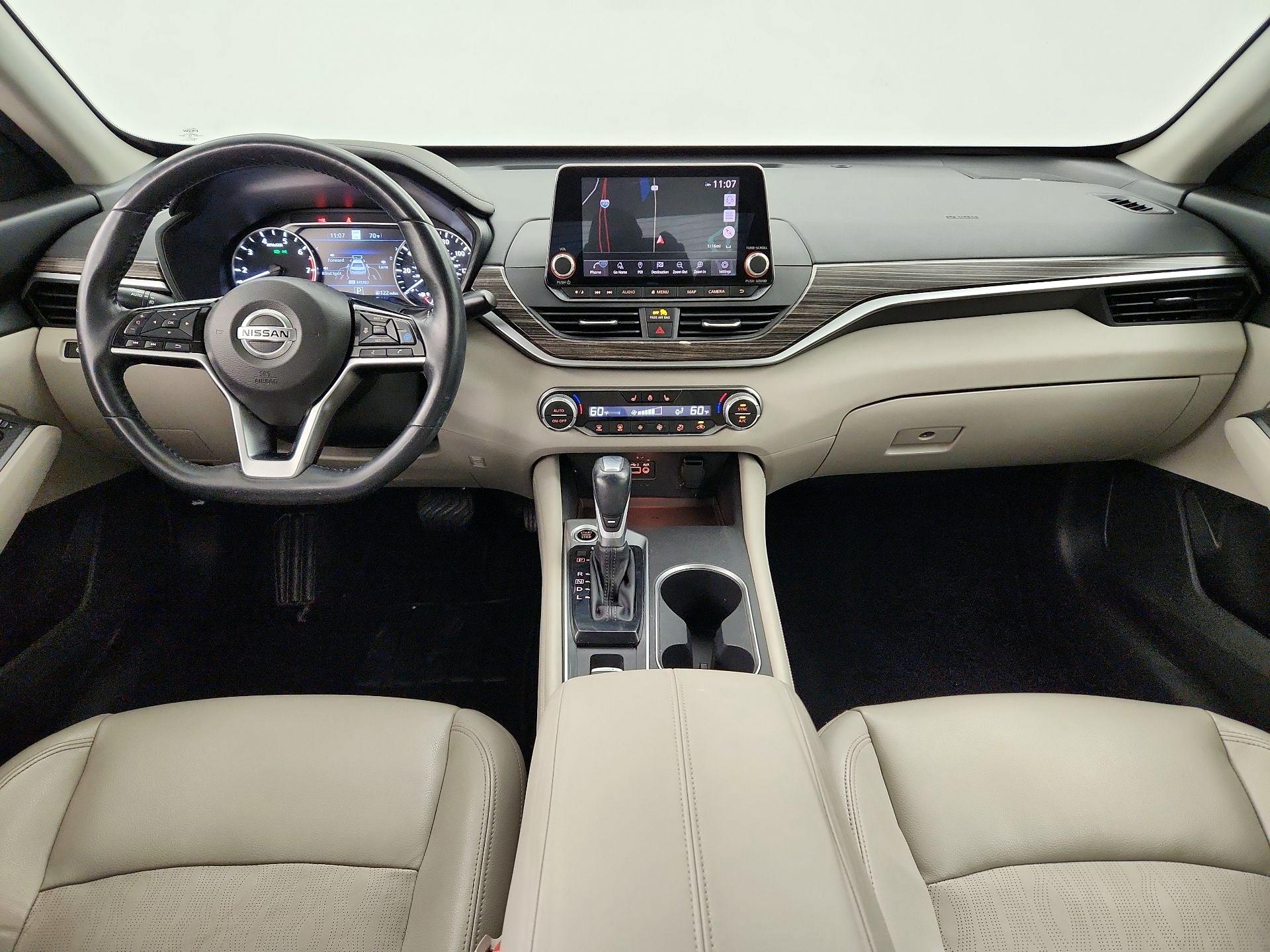Thumbnail: 2019 Nissan Altima - 9