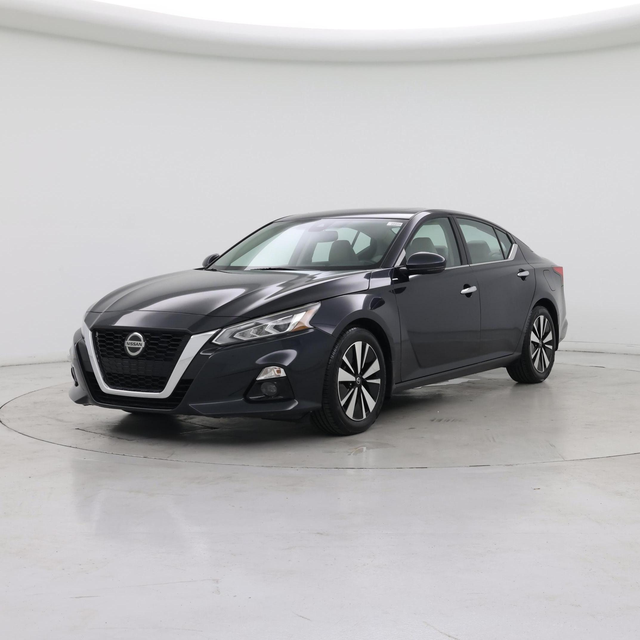 Thumbnail: 2019 Nissan Altima - 4