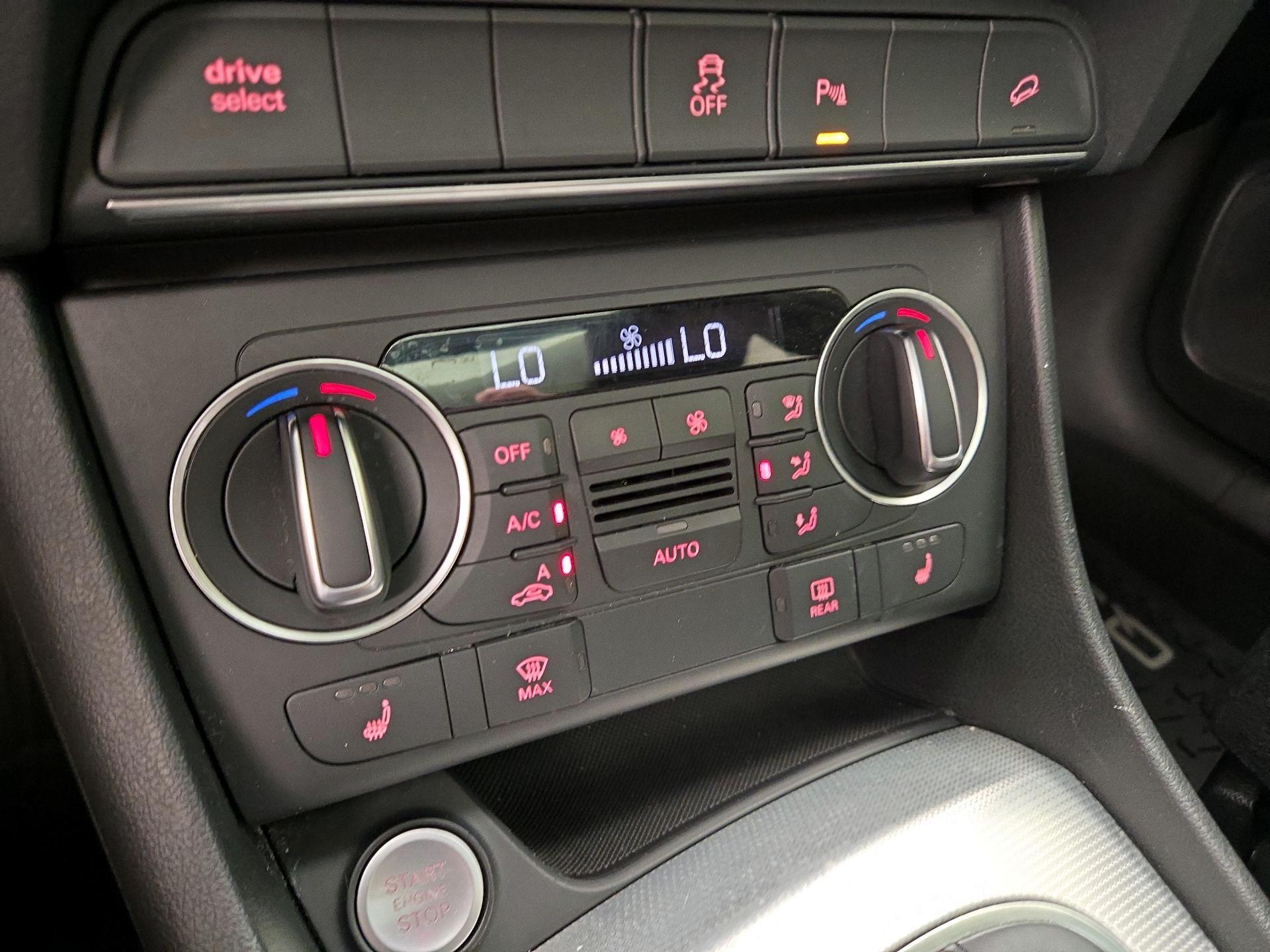 Thumbnail: 2018 Audi Q3 - 17