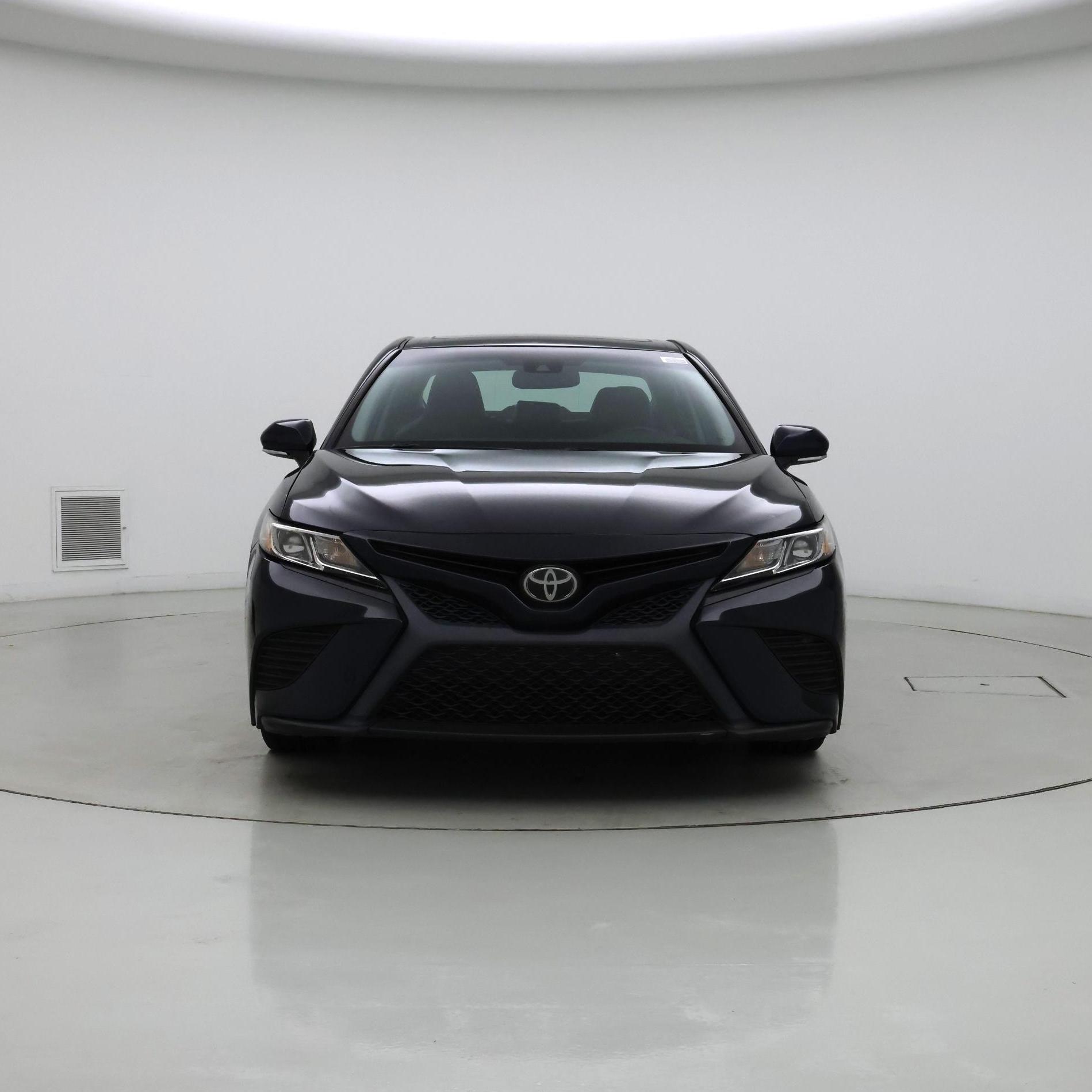 Thumbnail: 2018 Toyota Camry - 5
