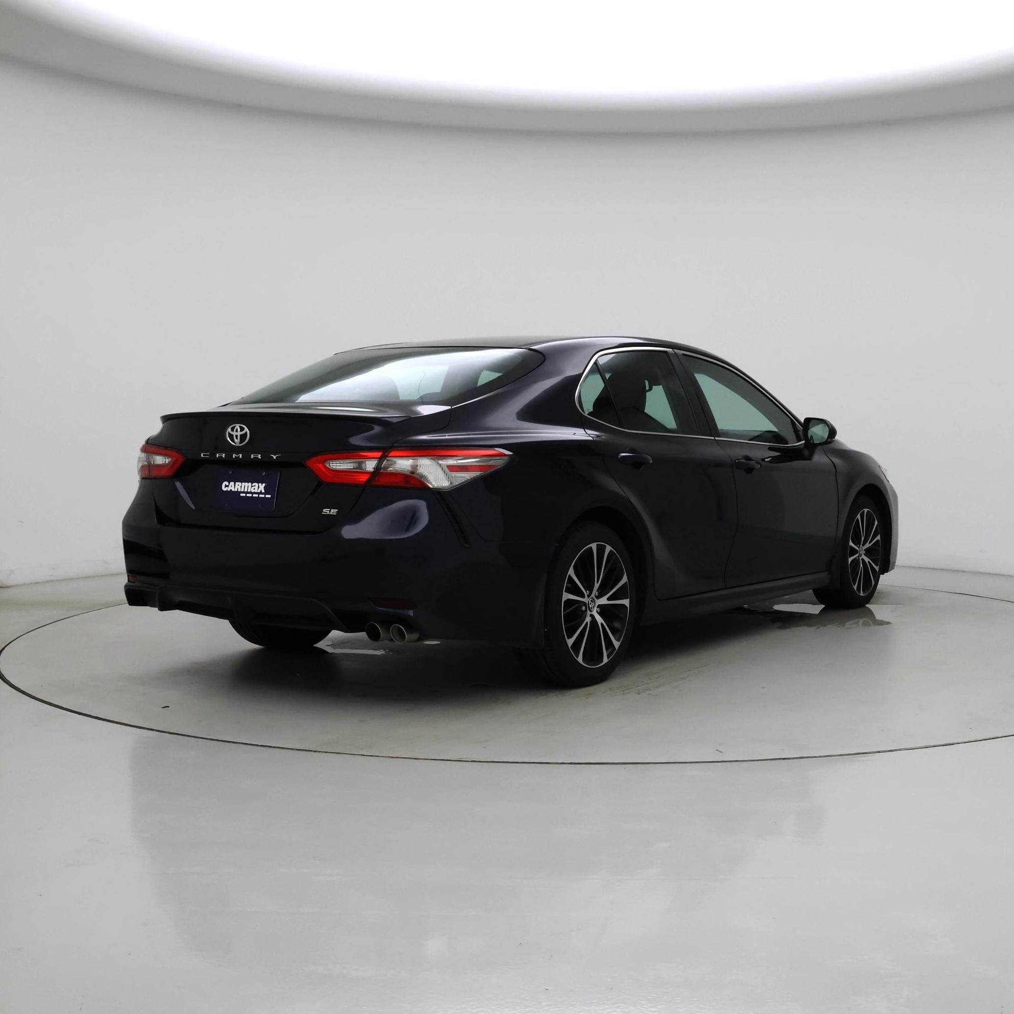 Thumbnail: 2018 Toyota Camry - 8