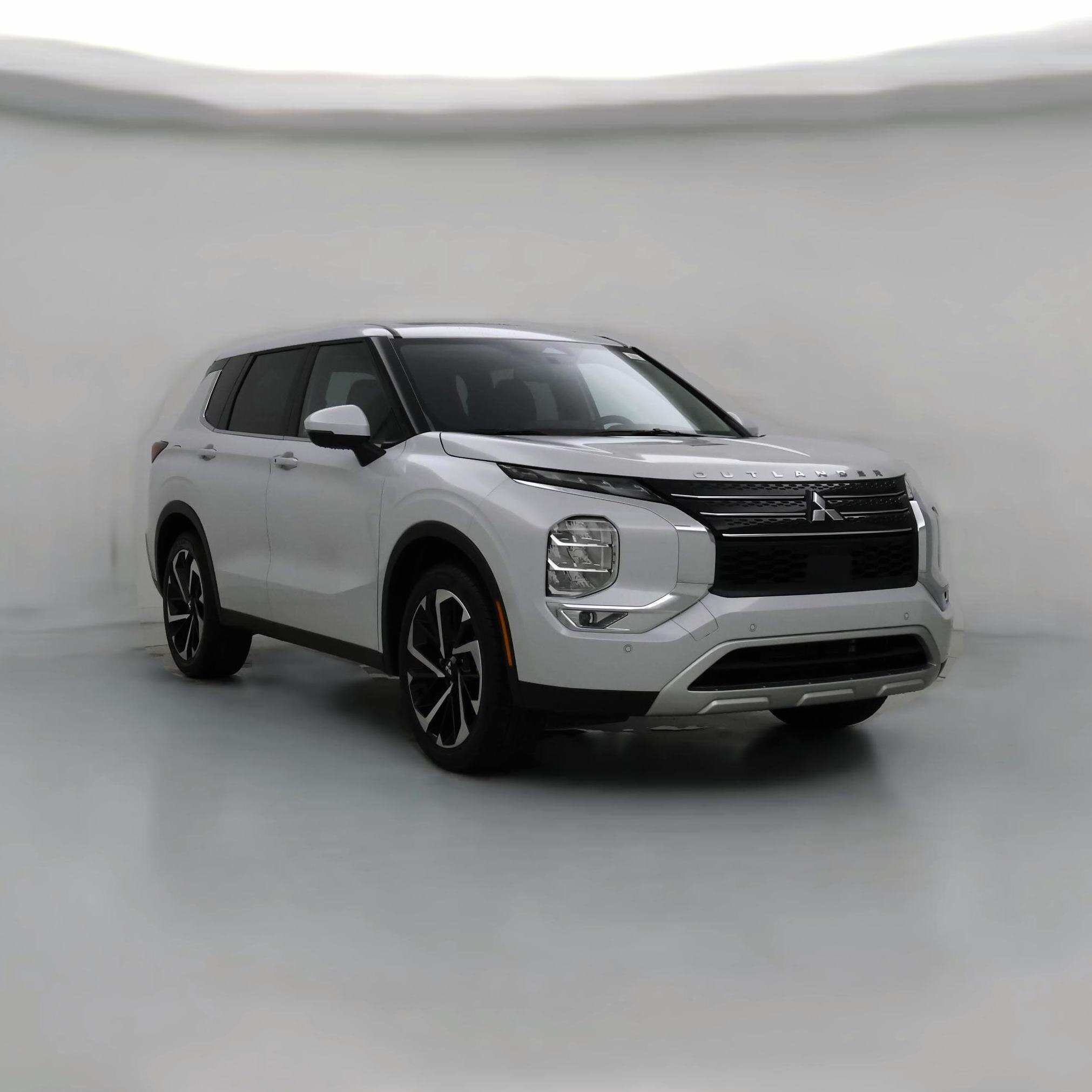 Thumbnail: 2024 Mitsubishi Outlander - 1