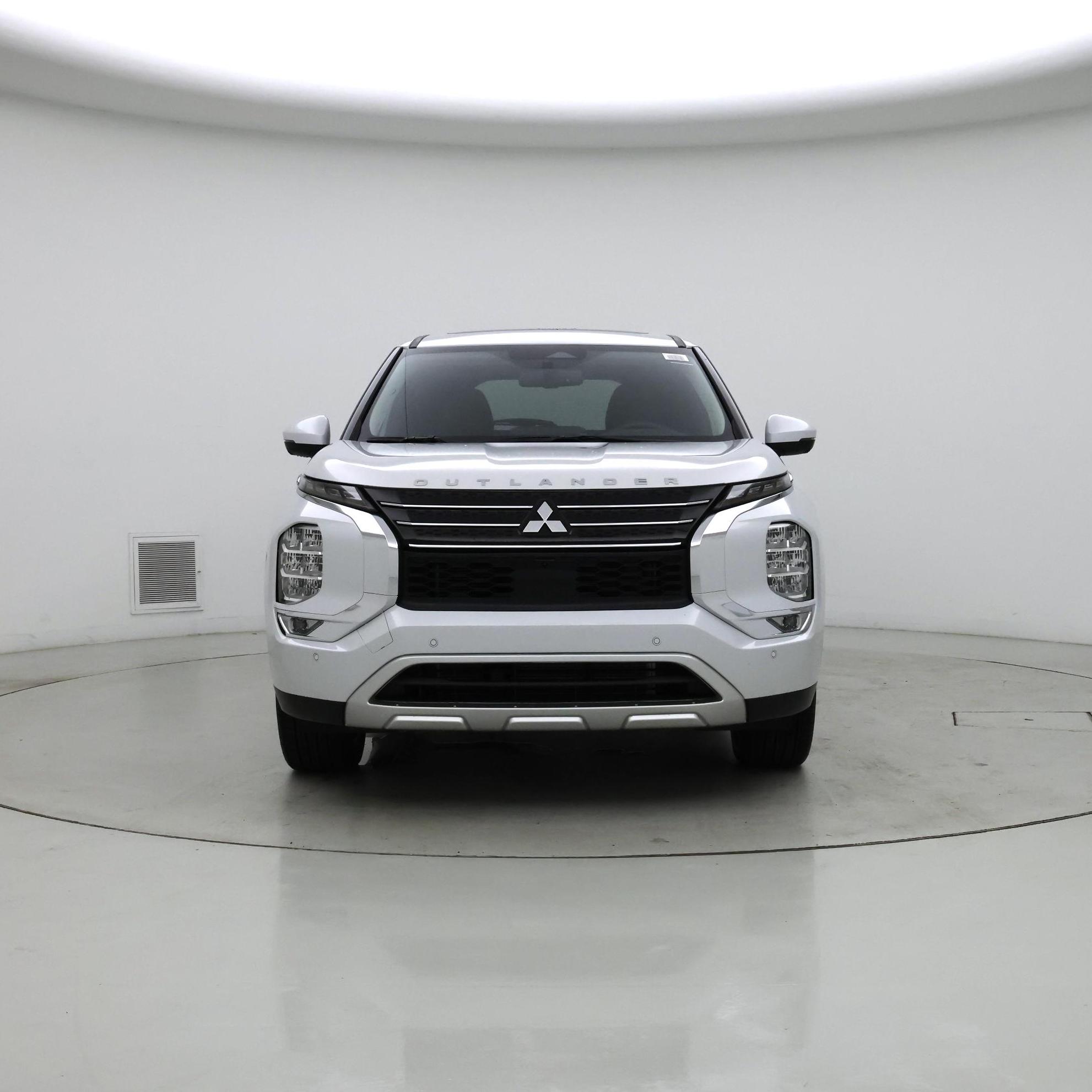 Thumbnail: 2024 Mitsubishi Outlander - 5
