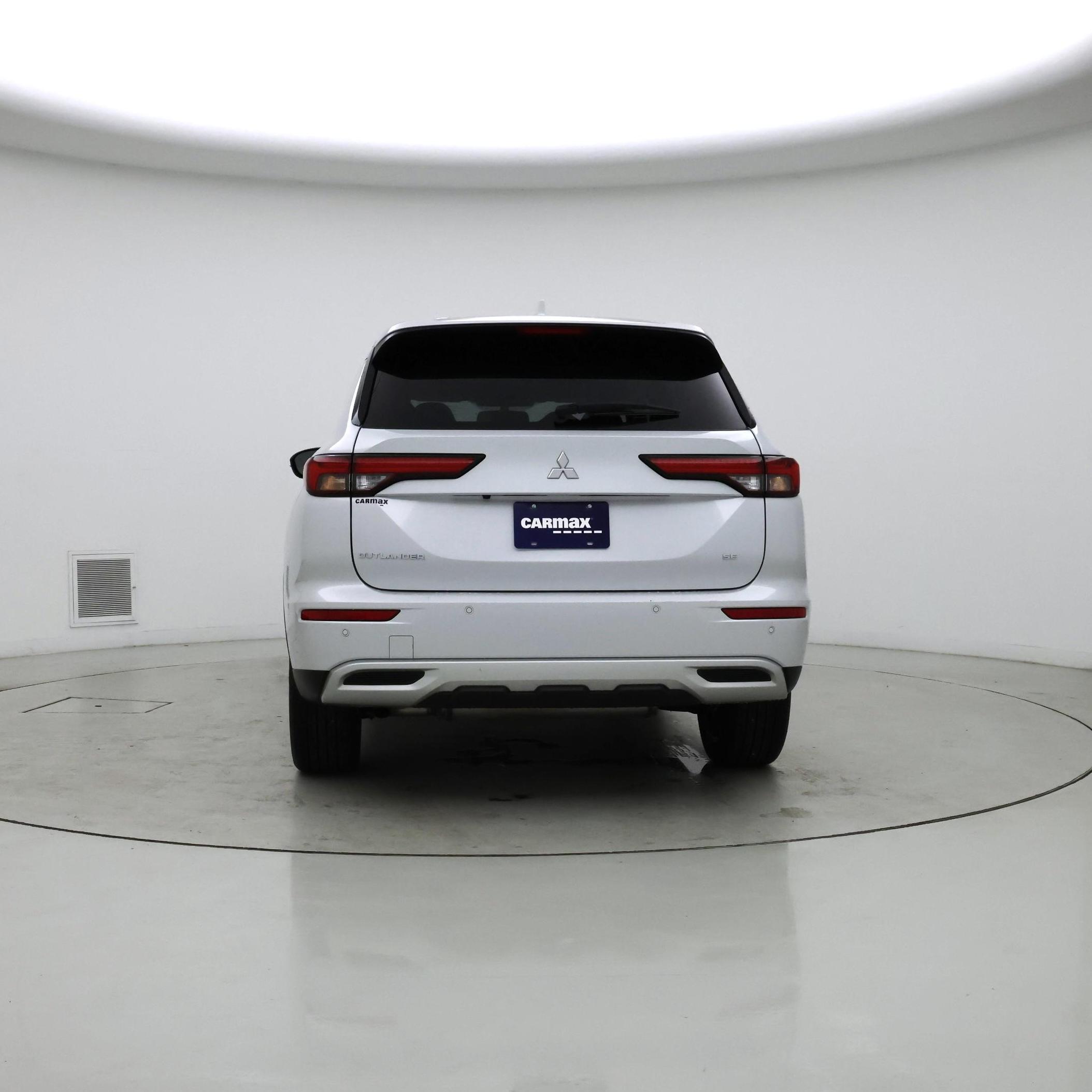 Thumbnail: 2024 Mitsubishi Outlander - 6