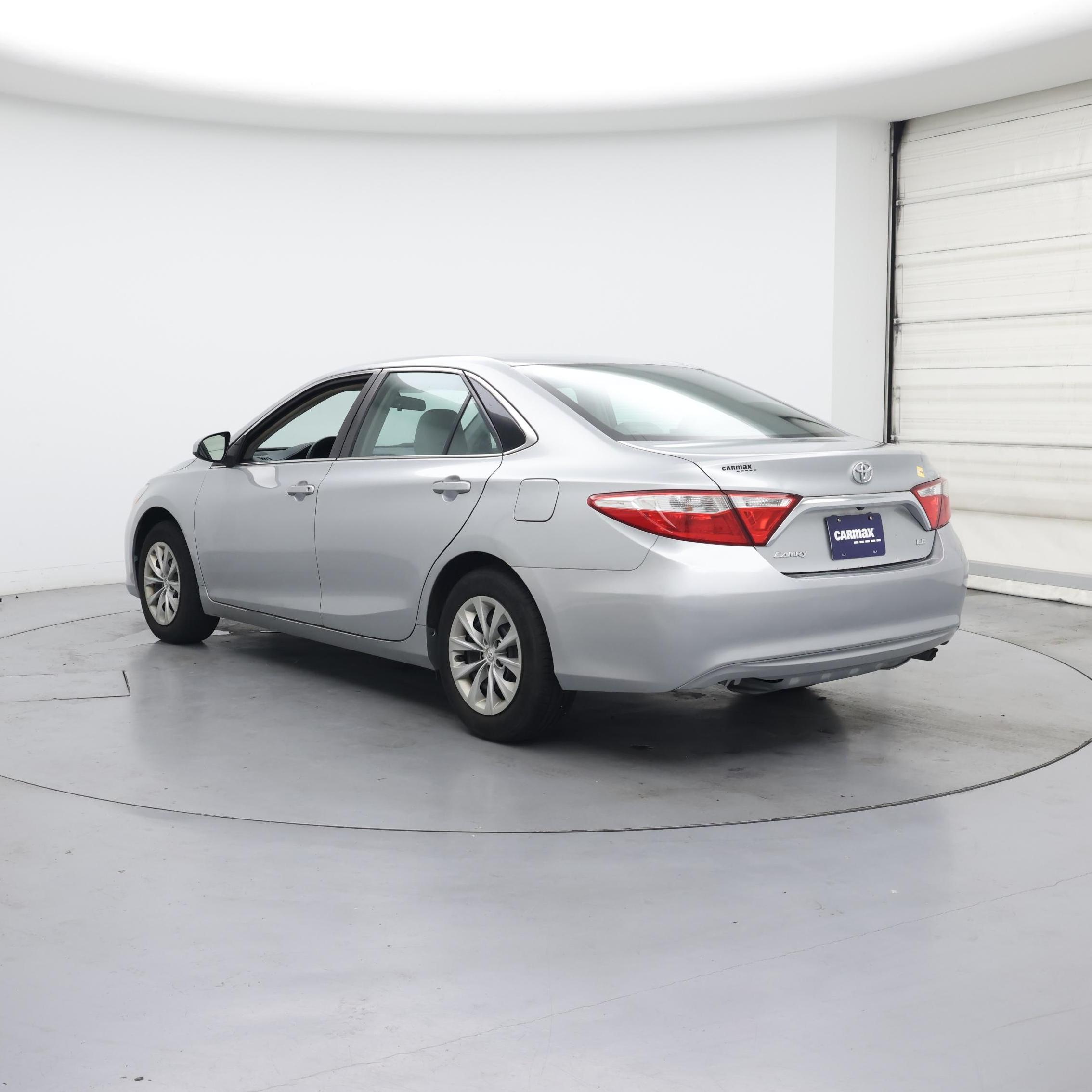 Thumbnail: 2017 Toyota Camry - 2