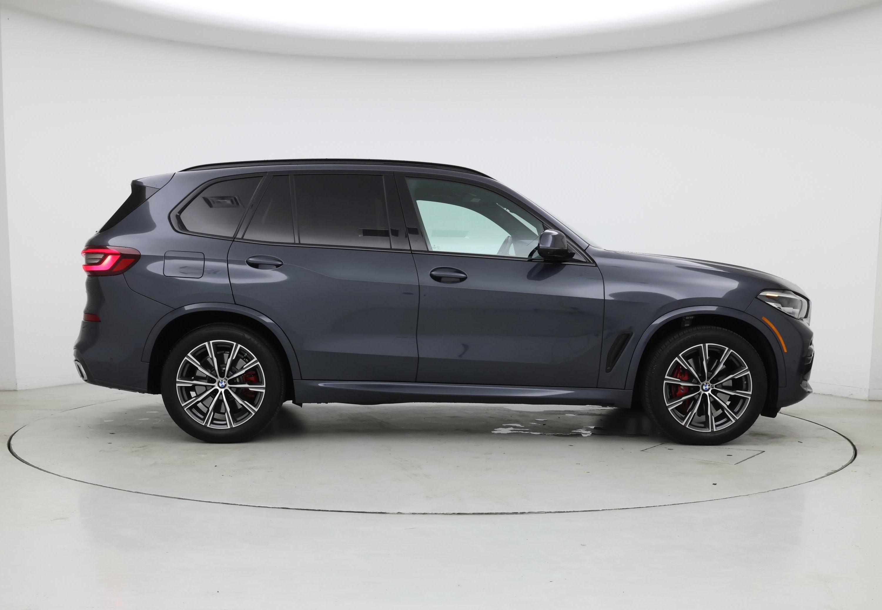 Thumbnail: 2021 BMW X5 - 7