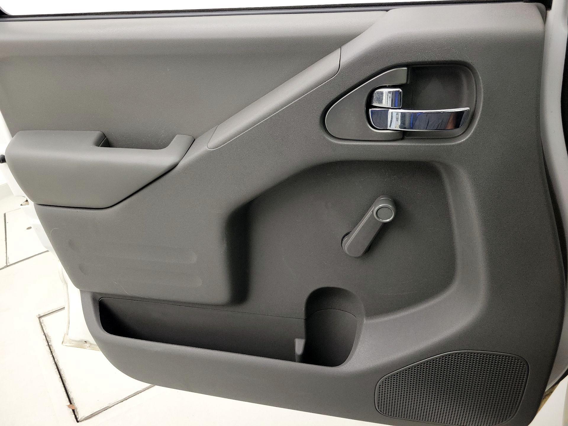 Thumbnail: 2019 Nissan Frontier - 12