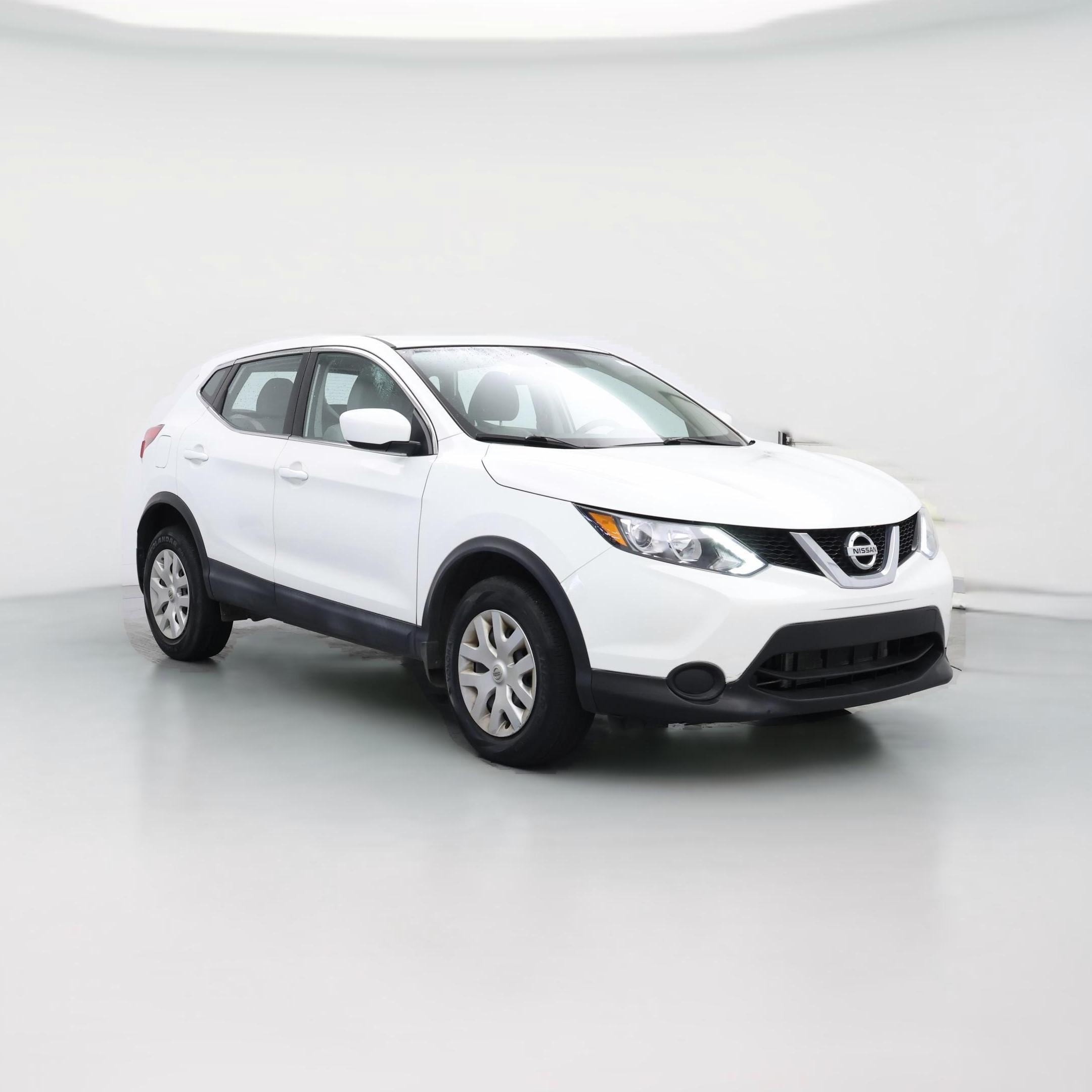 Thumbnail: 2017 Nissan Rogue Sport - 1