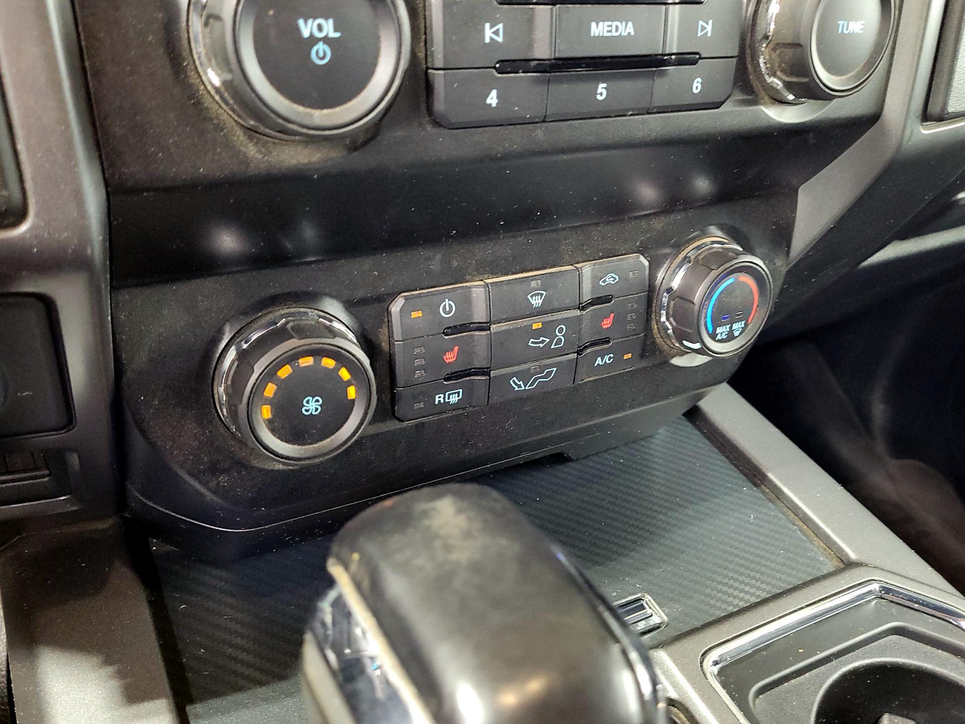 Thumbnail: 2020 Ford F-150 - 14