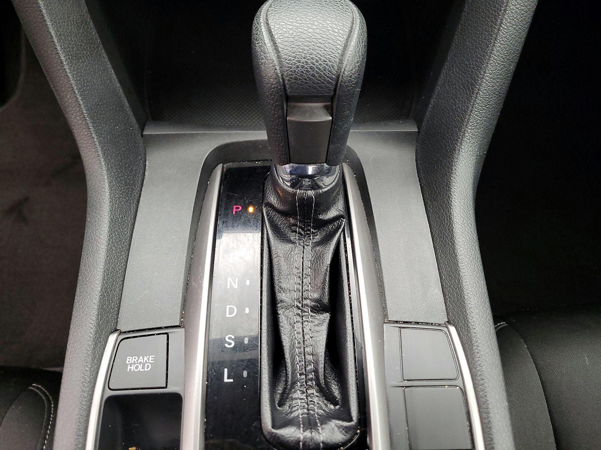 Thumbnail: 2018 Honda Civic - 15