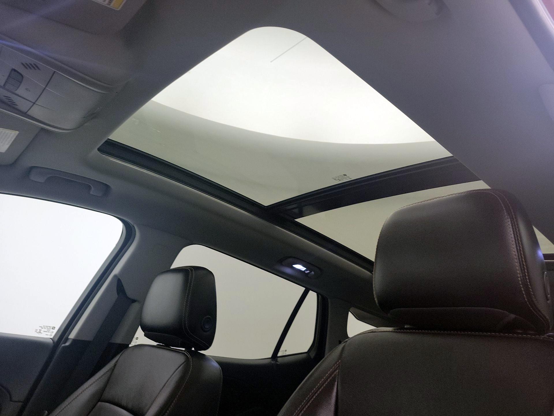 Thumbnail: 2019 GMC Terrain - 19
