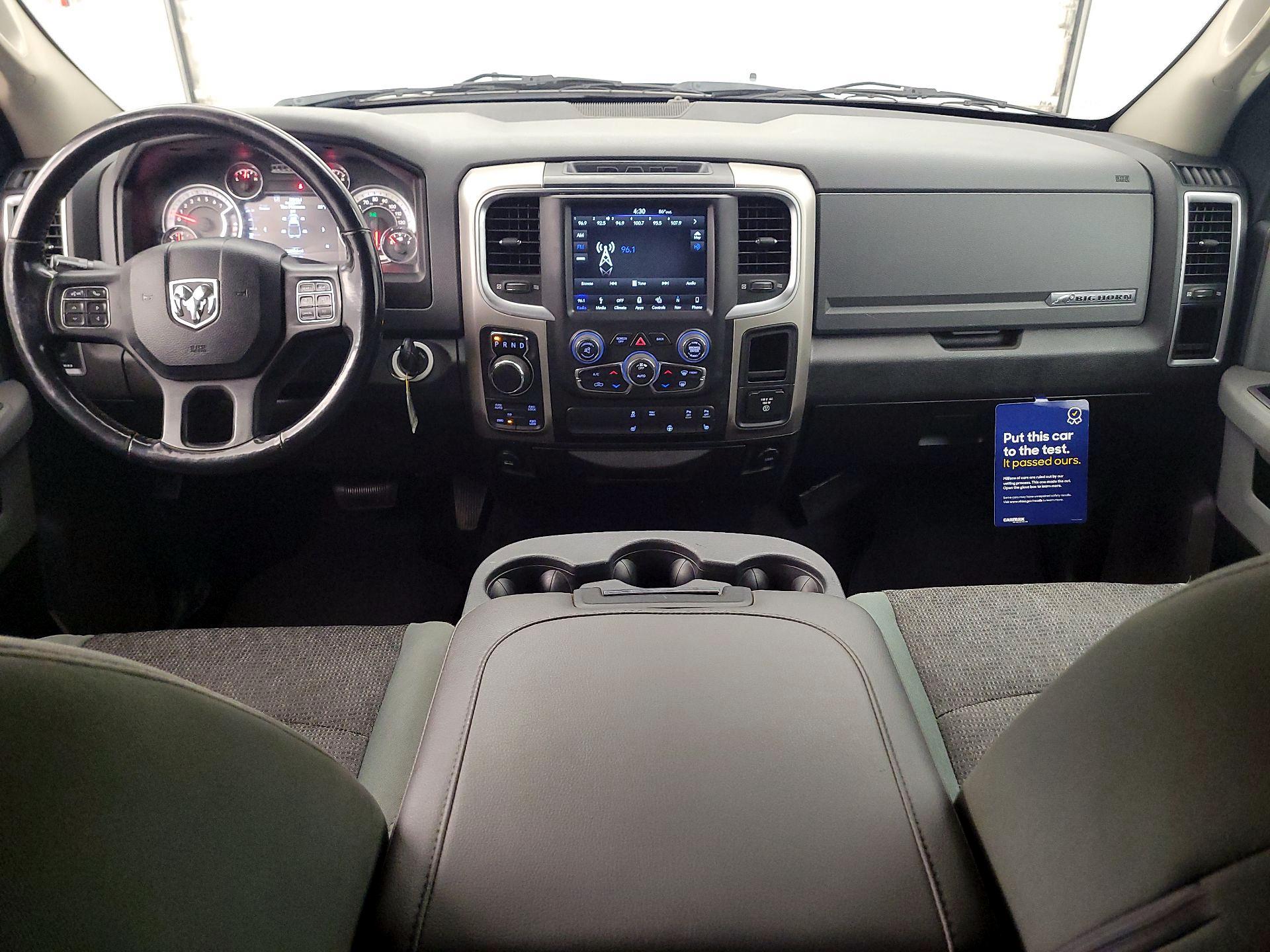 Thumbnail: 2019 RAM 1500 Classic - 9