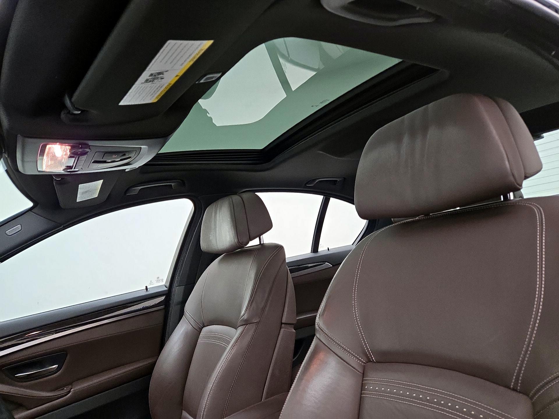 Thumbnail: 2016 BMW 5 Series - 20