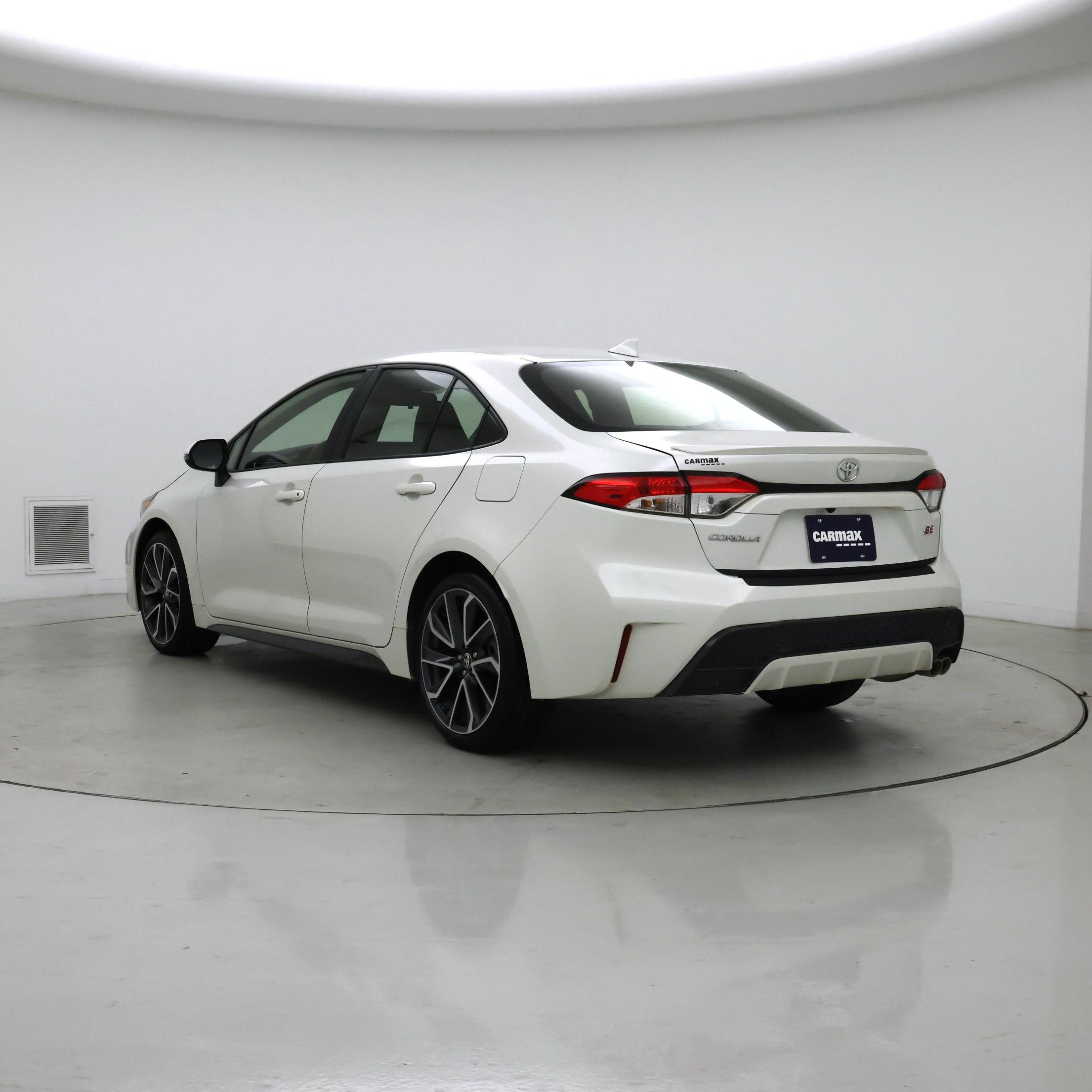 Thumbnail: 2021 Toyota Corolla - 2