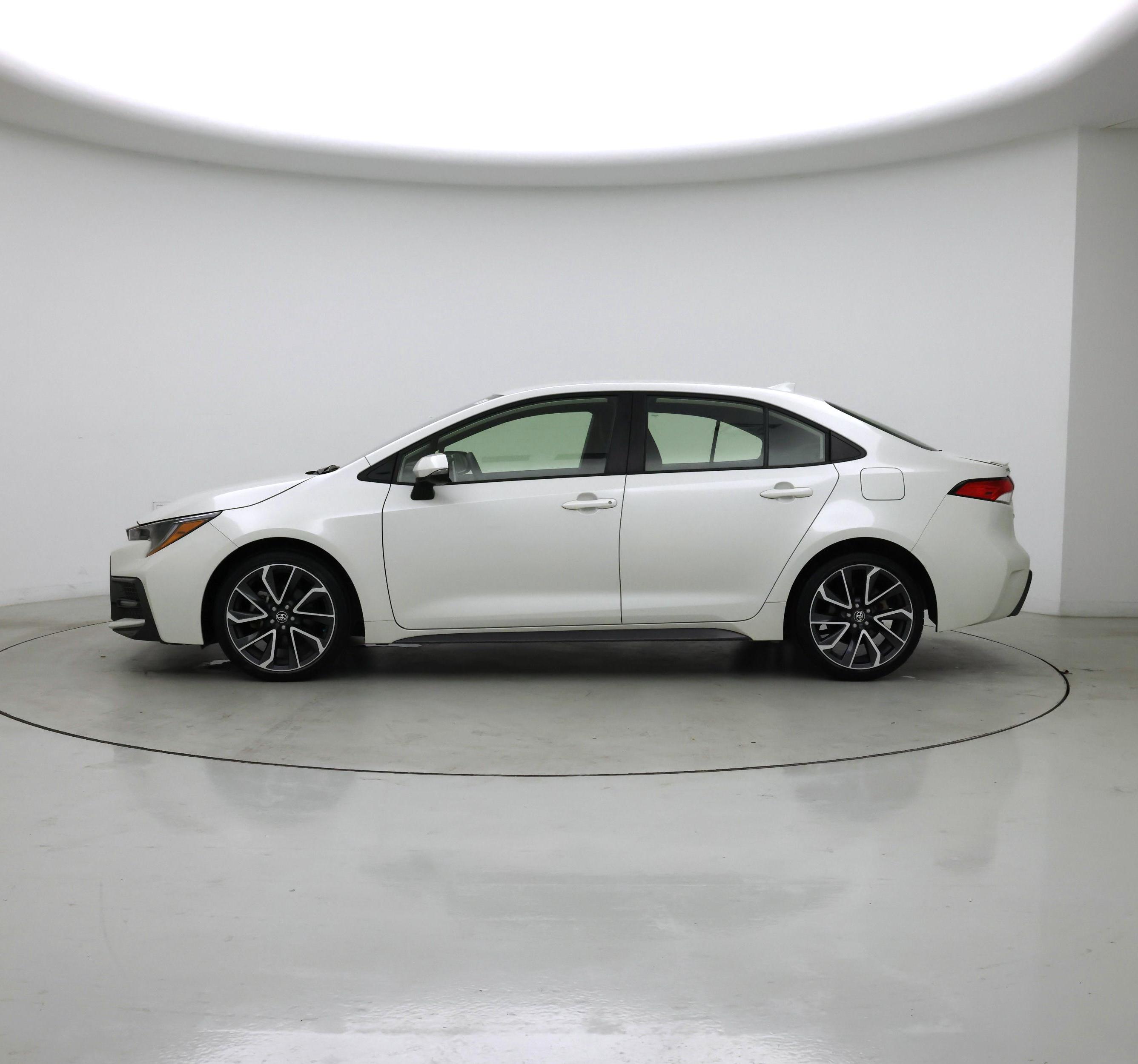 Thumbnail: 2021 Toyota Corolla - 3