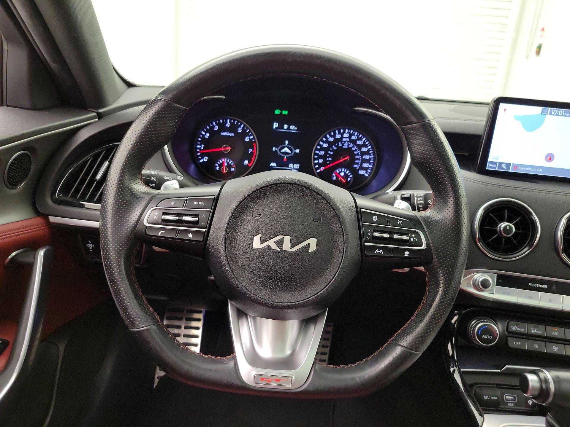 Thumbnail: 2022 Kia Stinger - 10