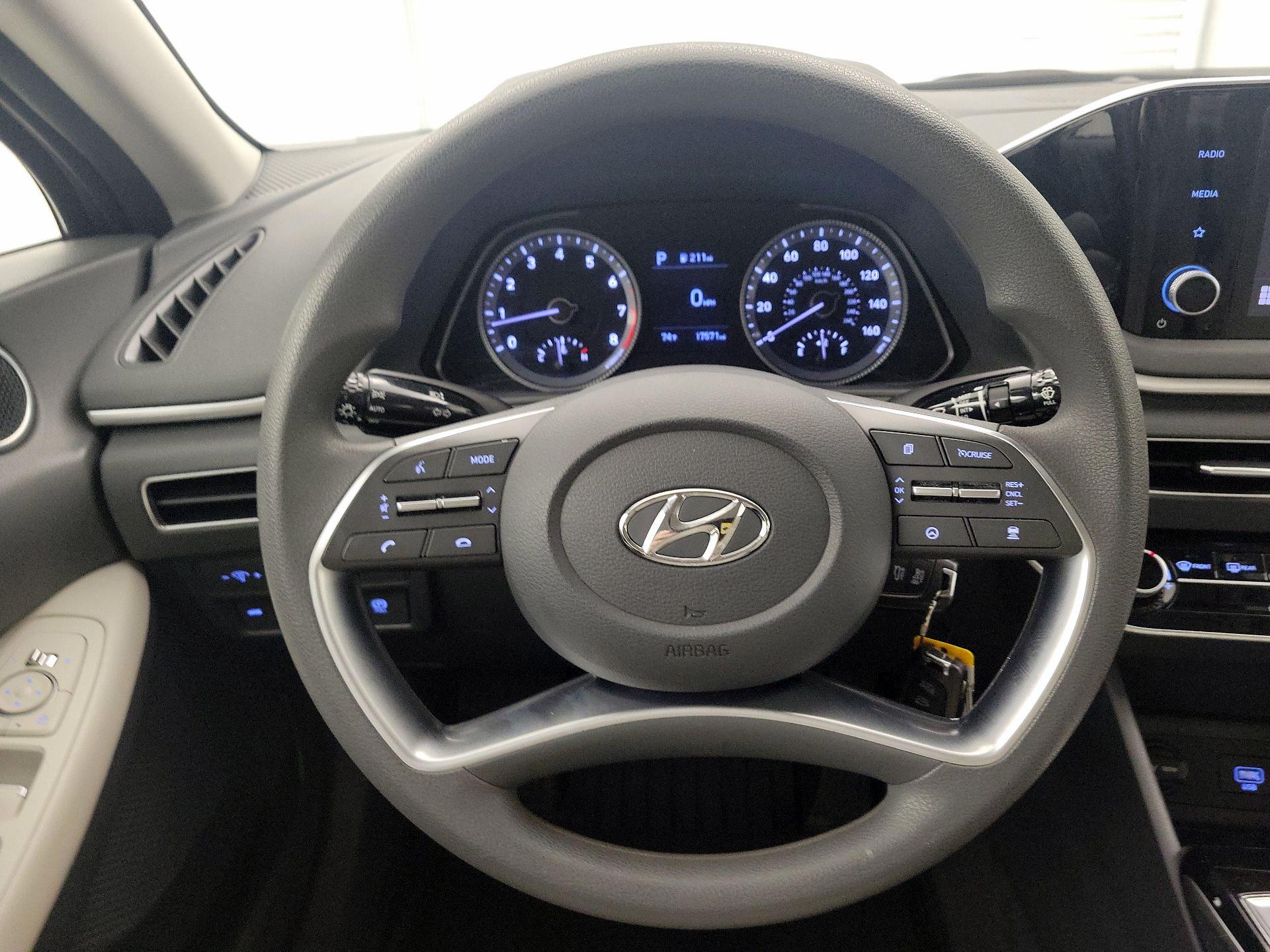 Thumbnail: 2023 Hyundai Sonata - 10