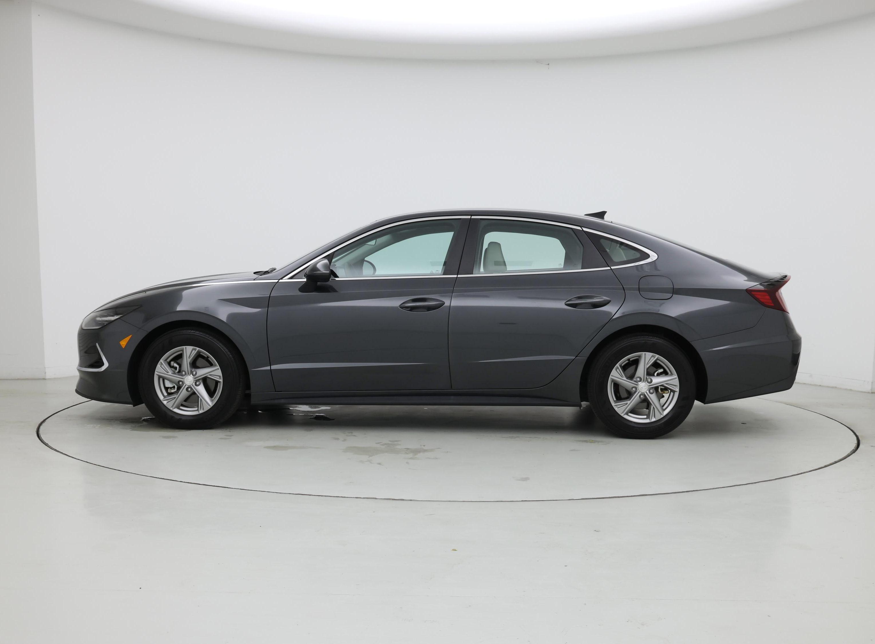 Thumbnail: 2023 Hyundai Sonata - 3